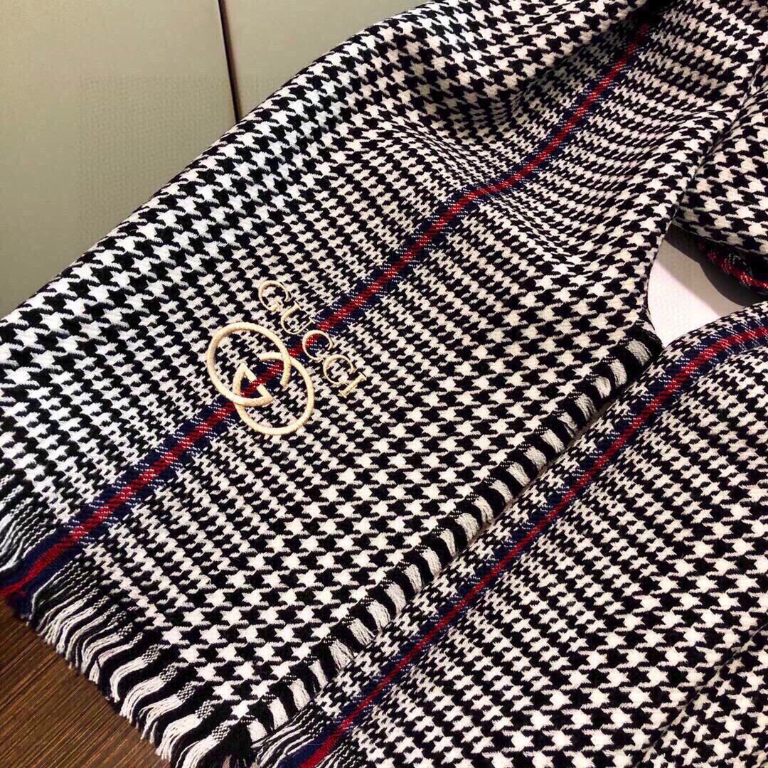 【GUCCI グッチ】スカーフ  90*200CM  241209-BRAND OFF