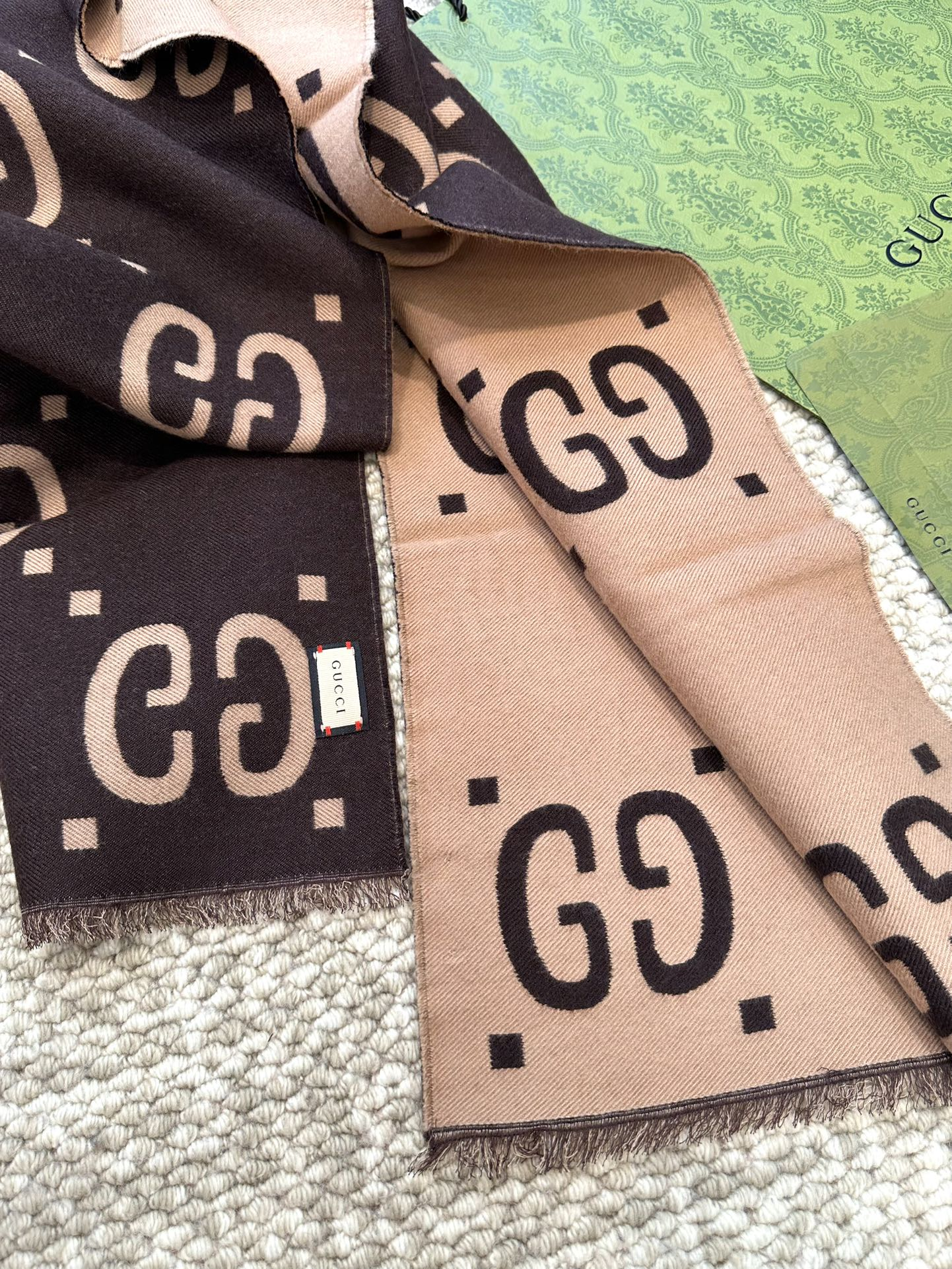 【GUCCI グッチ】スカーフ  30*180CM  241209-BRAND OFF