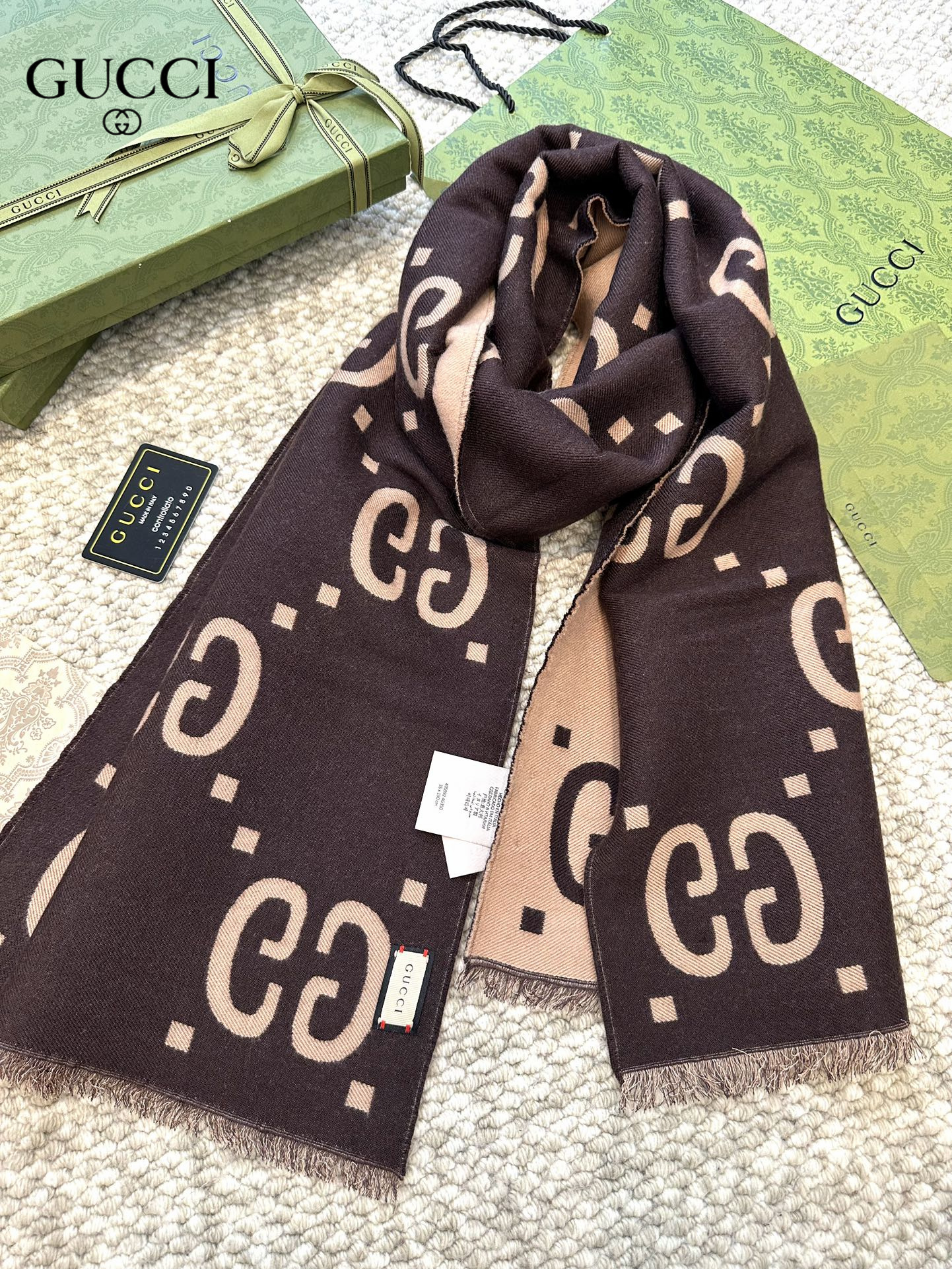 【GUCCI グッチ】スカーフ  30*180CM  241209-BRAND OFF