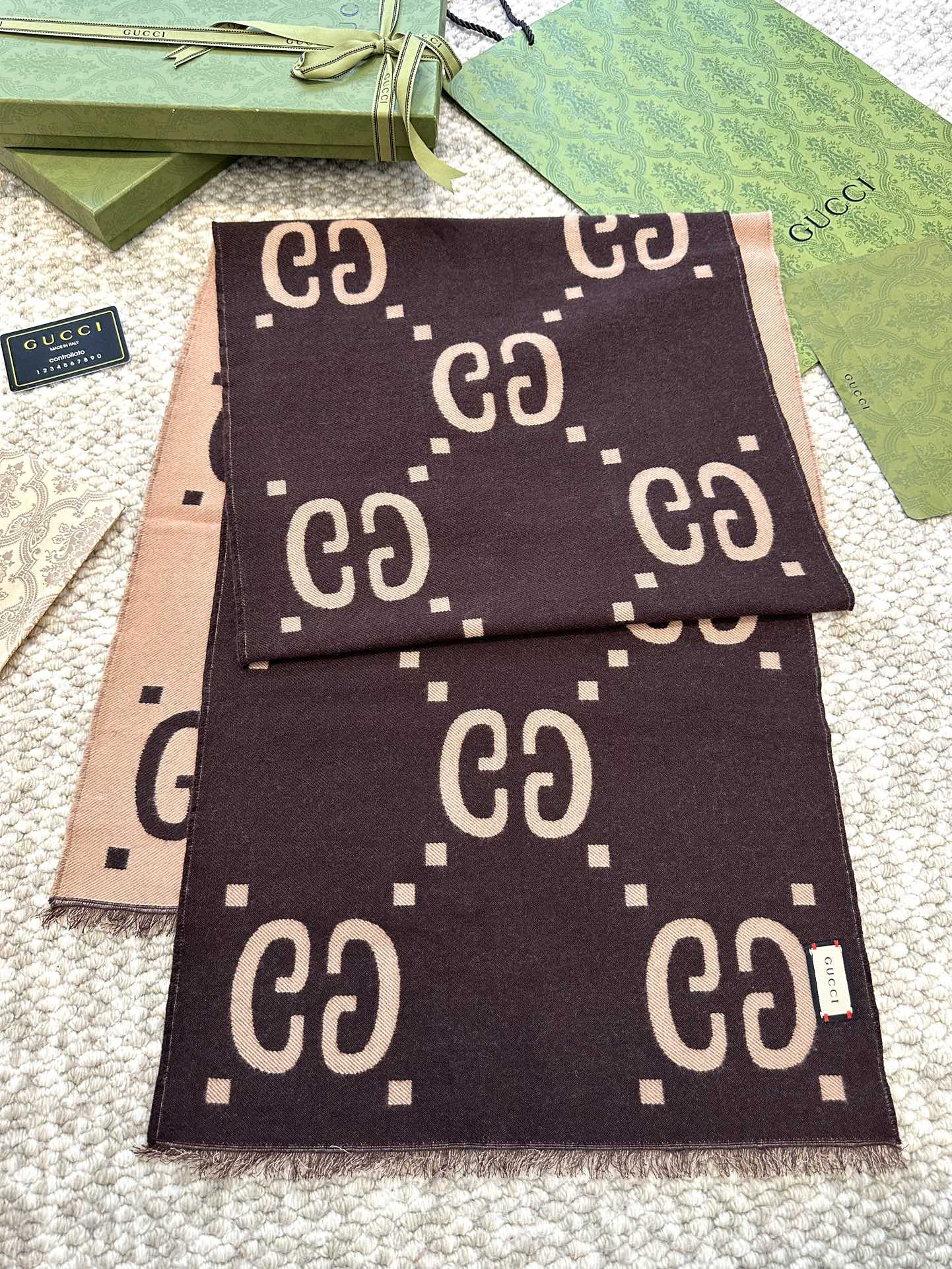 【GUCCI グッチ】スカーフ  30*180CM  241209-BRAND OFF