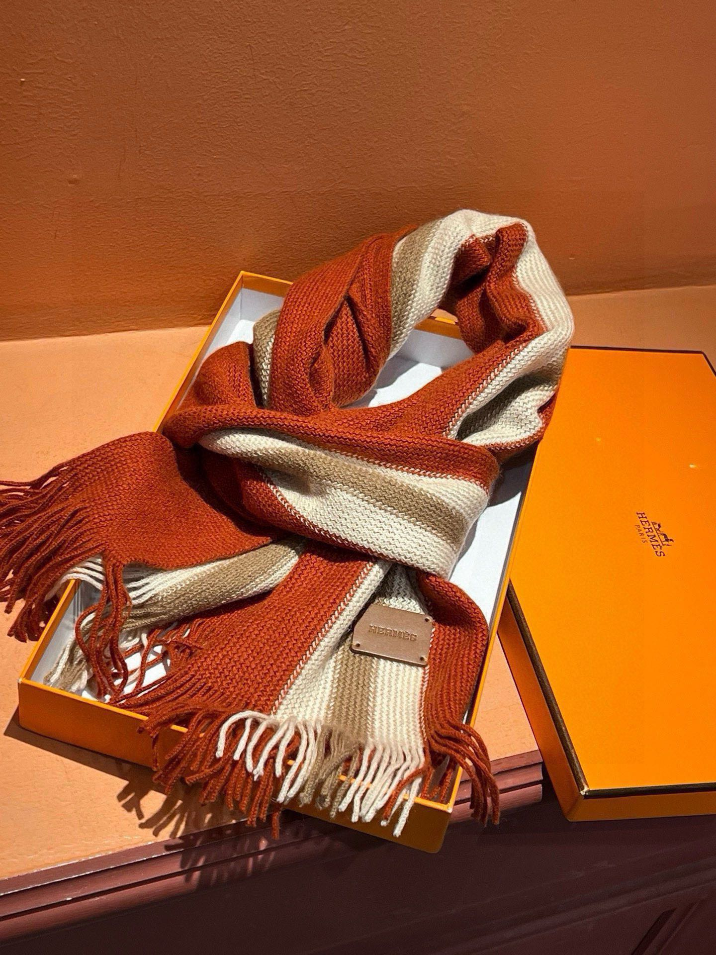 【GUCCI グッチ】スカーフ  30*180CM  241209-BRAND OFF