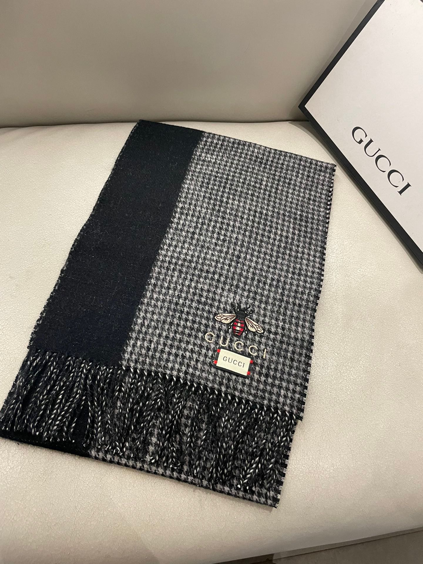 【GUCCI グッチ】スカーフ  32*180CM  241209-BRAND OFF