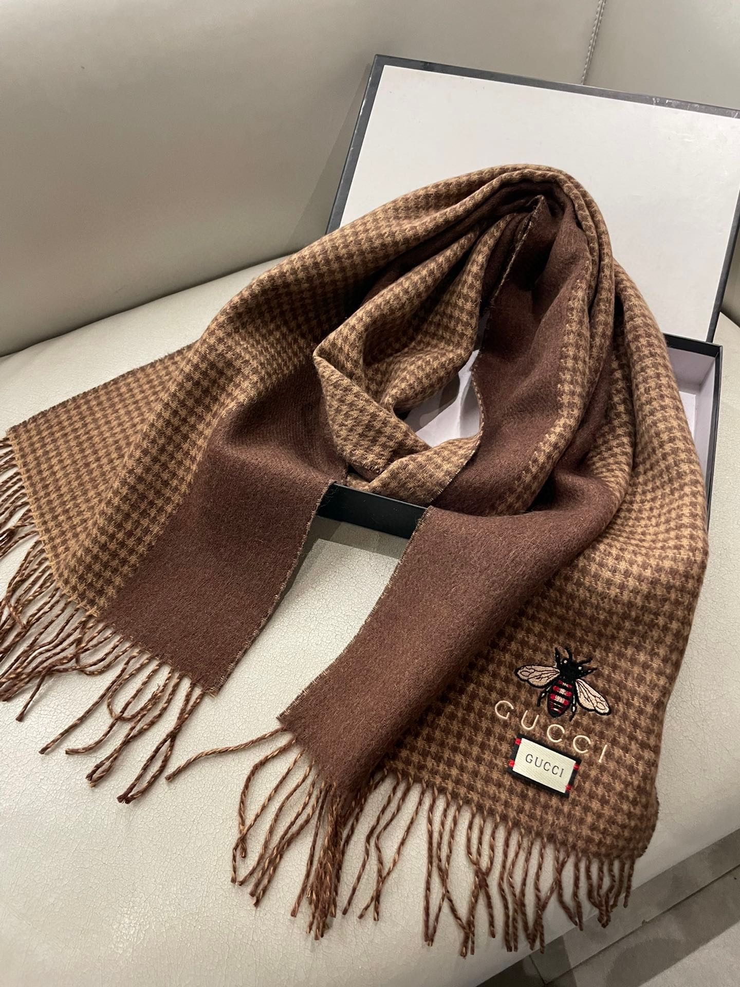 【GUCCI グッチ】スカーフ  32*180CM  241209-BRAND OFF