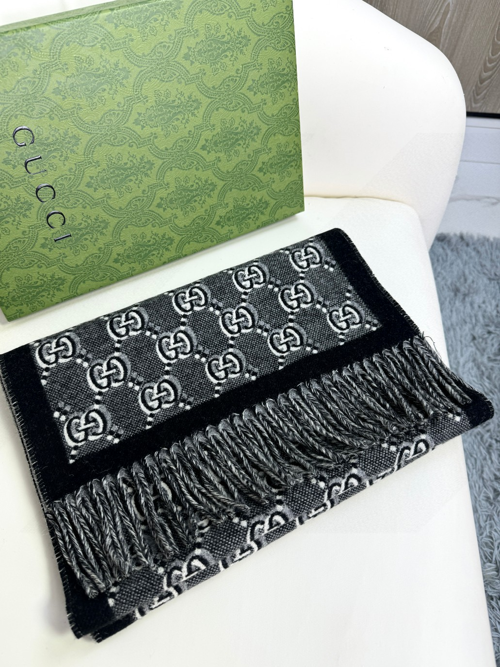【GUCCI グッチ】スカーフ  180*35CM  241209-BRAND OFF
