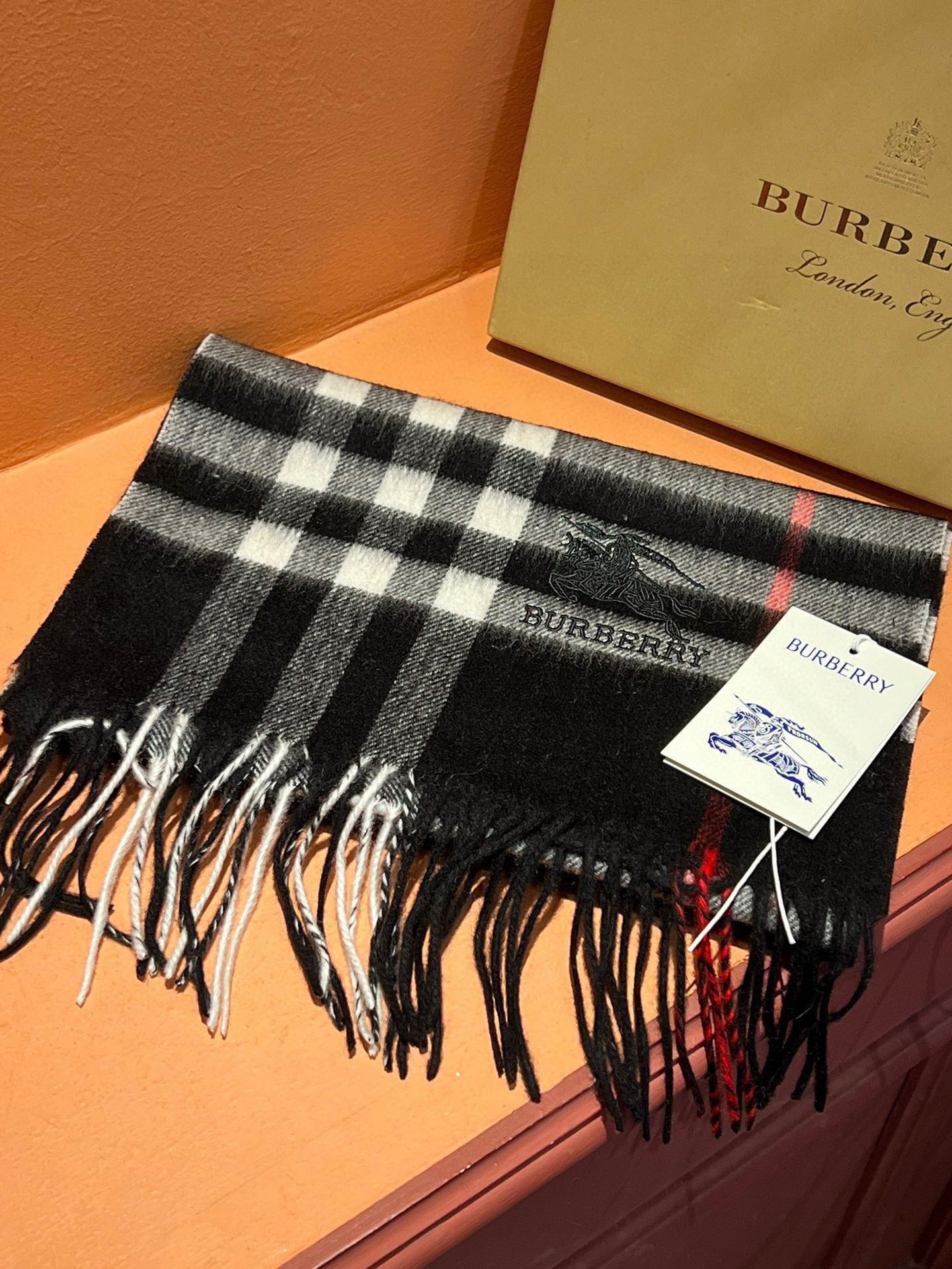 【2026】【BURBERRY  バーバリー】スカーフ30*180CM  241209-BRAND OFF