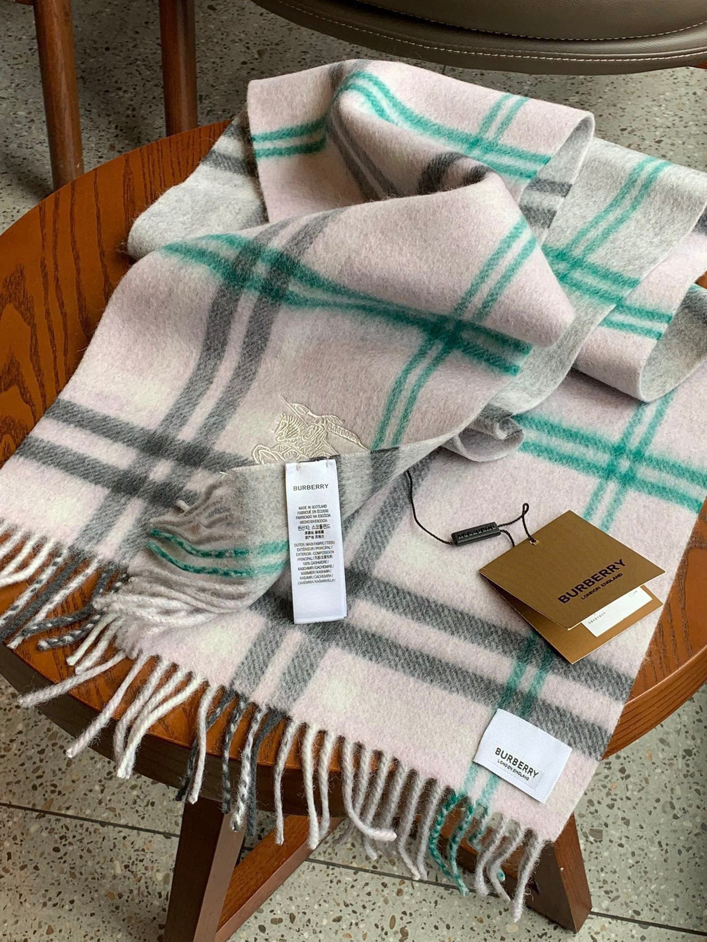【BURBERRY  バーバリー】スカーフ25*190CM  241209-BRAND OFF