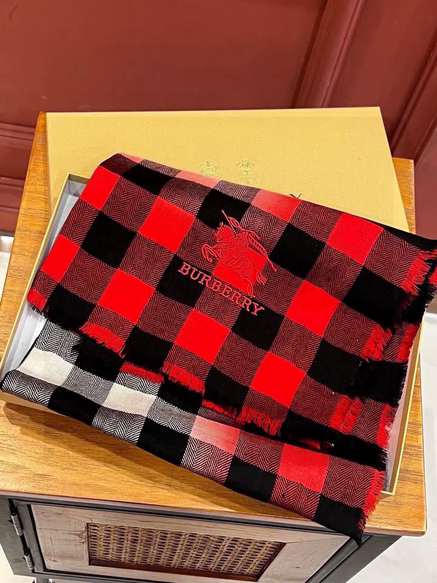 【BURBERRY  バーバリー】スカーフ80*200CM  241209-BRAND OFF