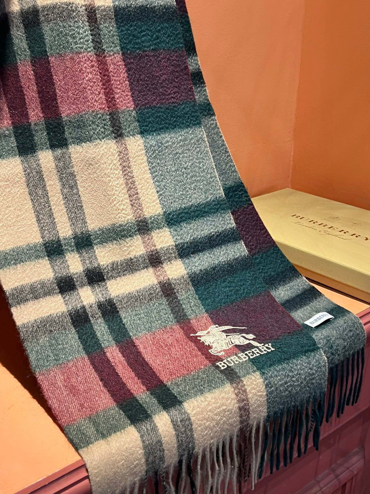 【BURBERRY  バーバリー】スカーフ32*180CM  241209-BRAND OFF