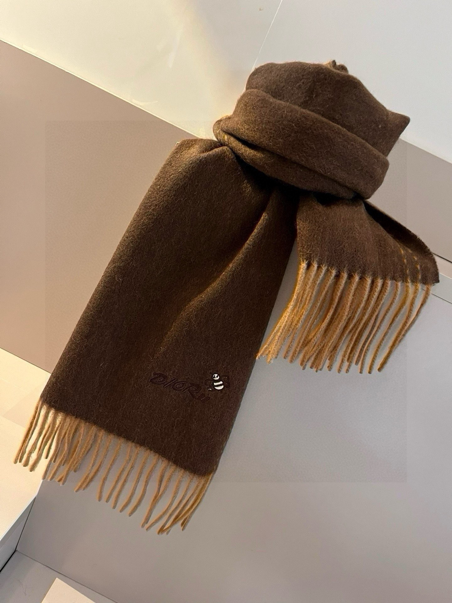 【DIOR  ディオール 】スカーフ  32*180cm  241210-BRAND OFF