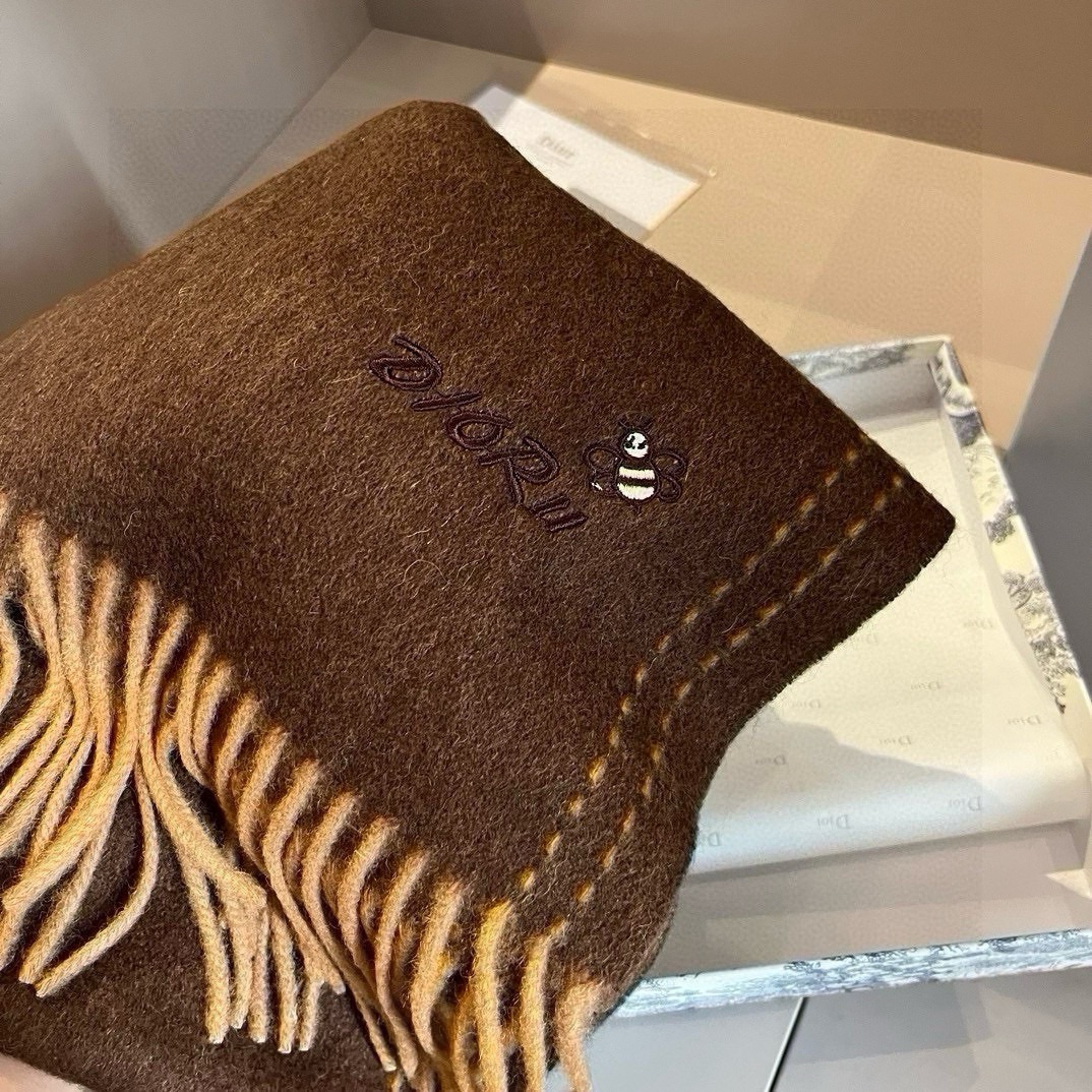 【DIOR  ディオール 】スカーフ  32*180cm  241210-BRAND OFF