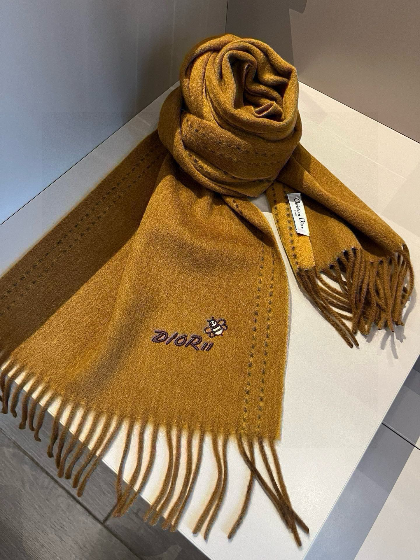 【DIOR  ディオール 】スカーフ  32*180cm  241210-BRAND OFF