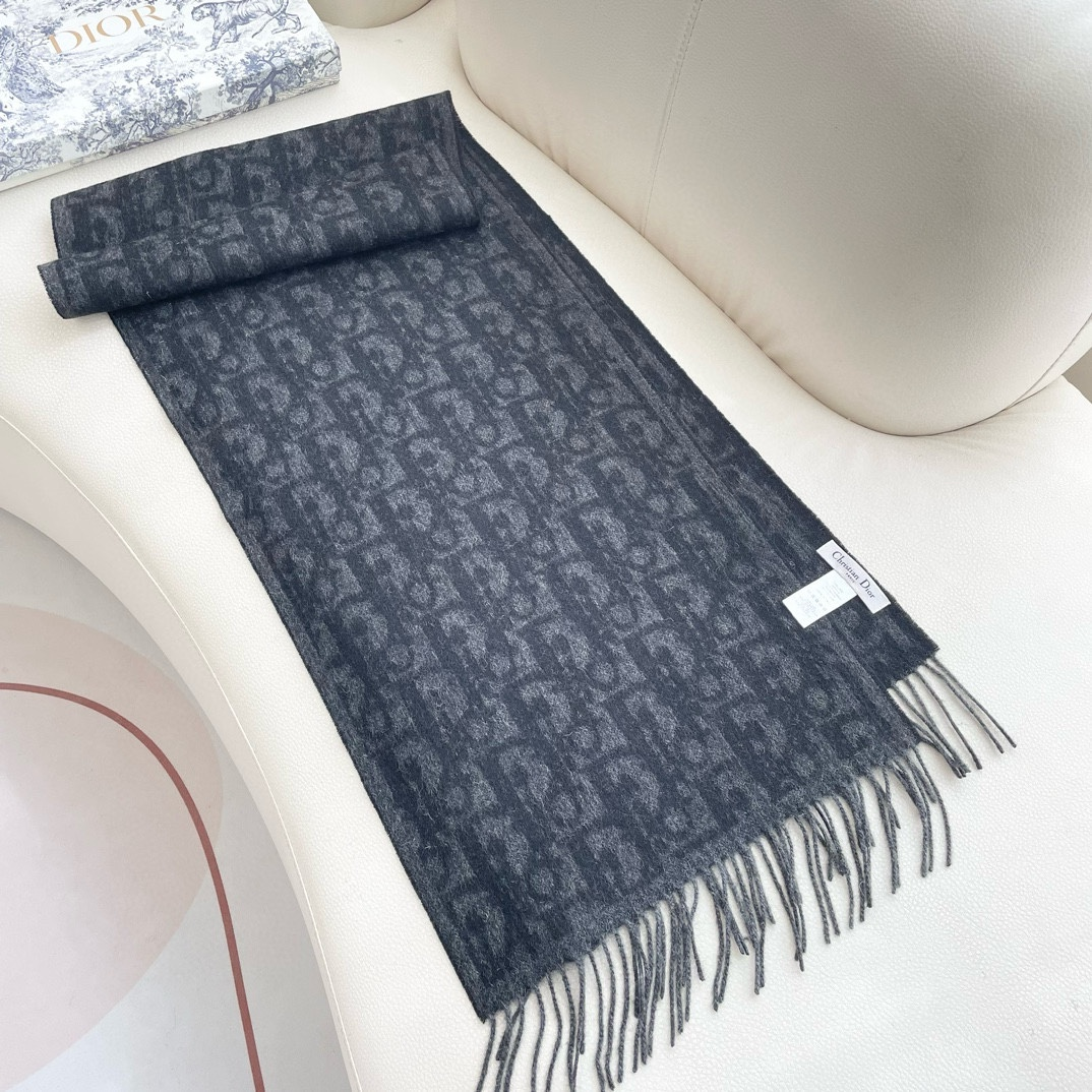 【DIOR  ディオール 】スカーフ  32*180cm  241210-BRAND OFF