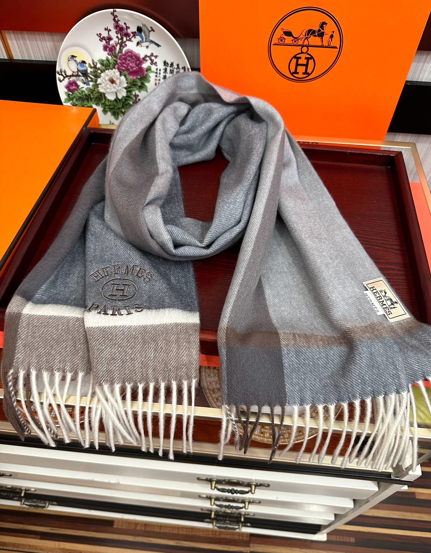 【HERMES エルメス 】スカーフ30*180CM  241210-BRAND OFF