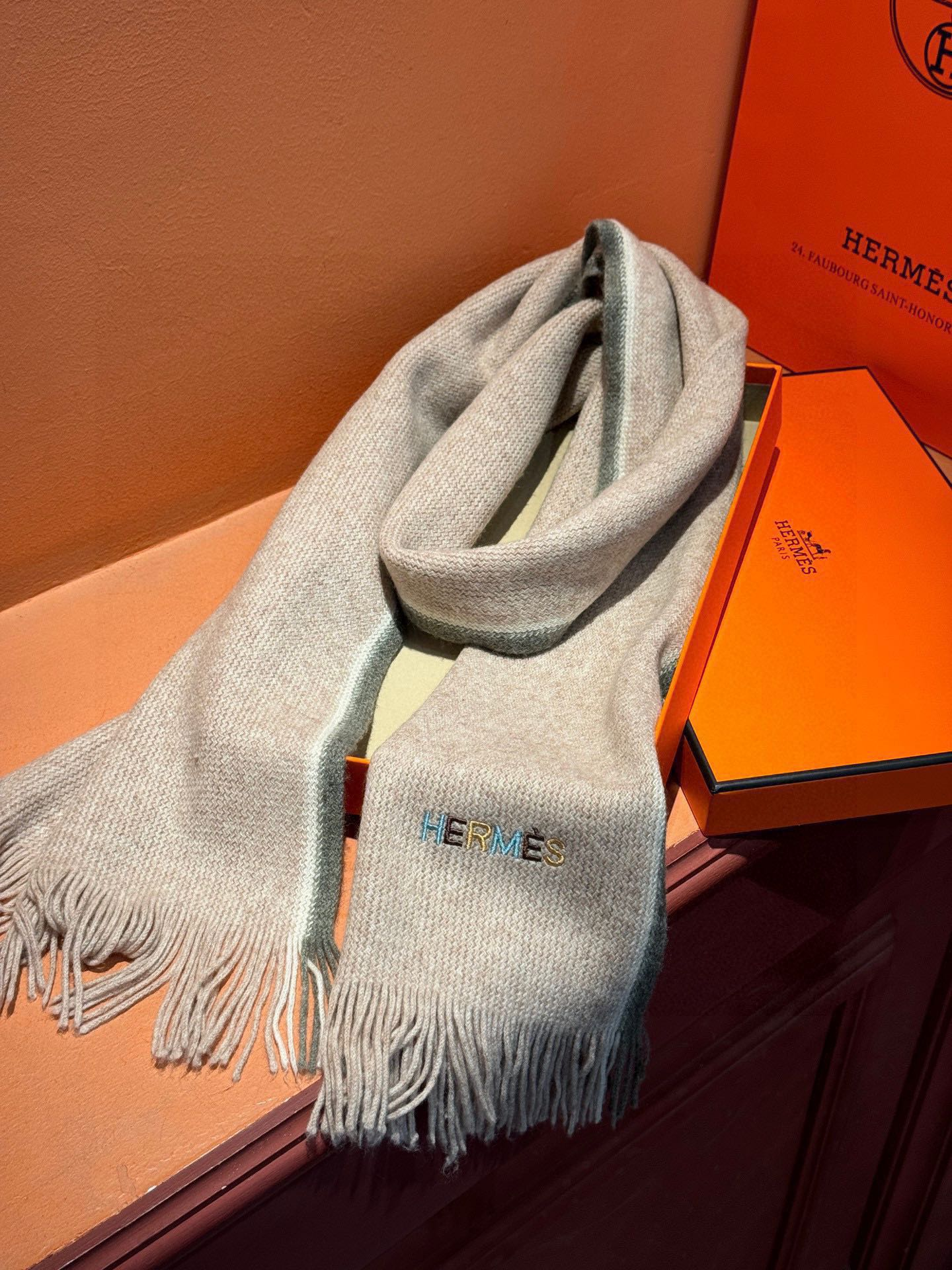 【HERMES エルメス 】スカーフ30*180CM  241210-BRAND OFF