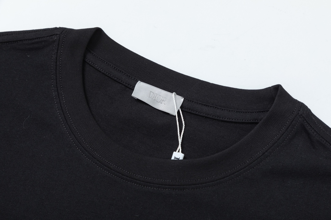 【DIOR 公式旗艦店】ディオール   Tシャツ ご好評に付き再入荷 250210-BRAND OFF