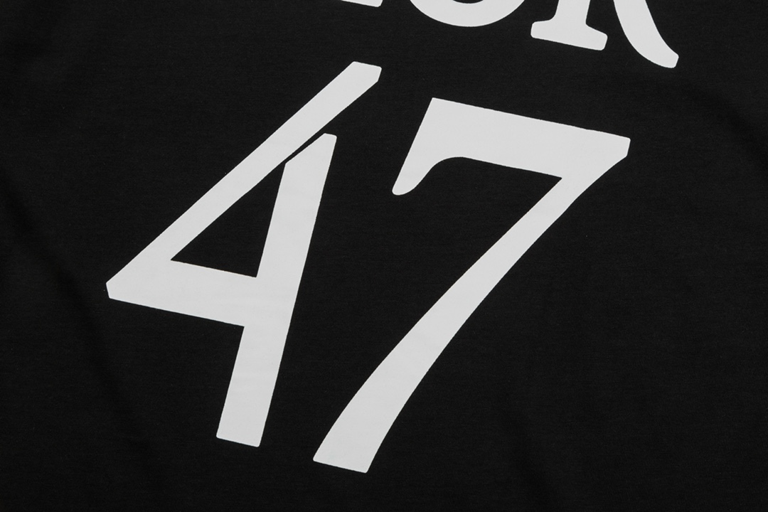 【DIOR 公式旗艦店】ディオール   Tシャツ ご好評に付き再入荷 250210-BRAND OFF