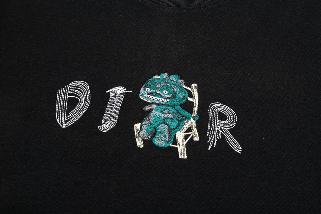【DIOR 公式旗艦店】ディオール   Tシャツ ご好評に付き再入荷 250210-BRAND OFF
