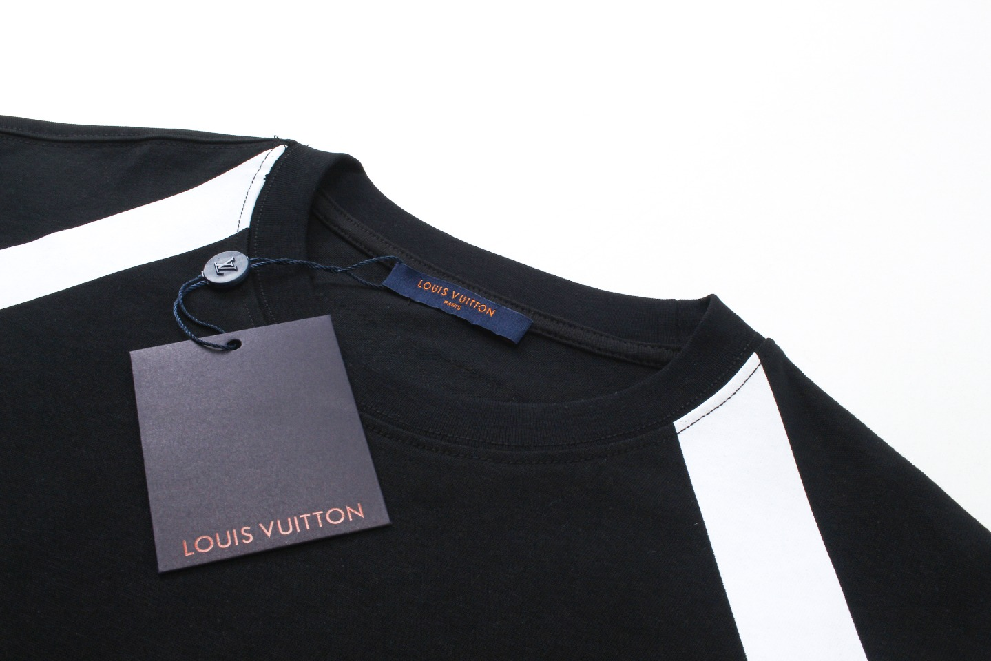 LV【LOUIS VUITTON  公式旗艦店】ルイヴィトン   Tシャツ ご好評に付き再入荷！250211-BRAND OFF