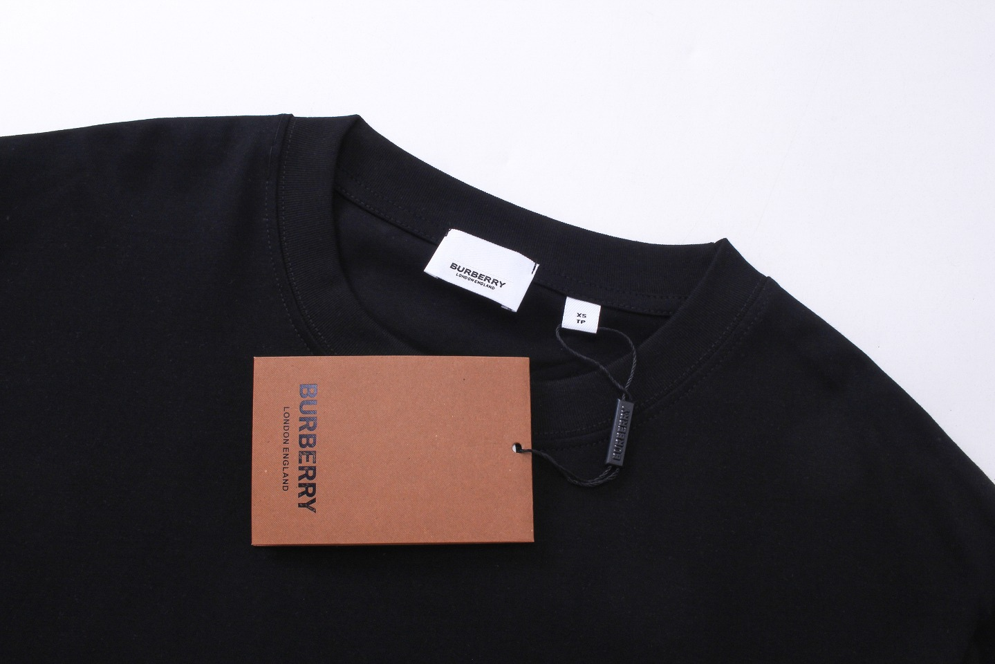 【BURBERRY  公式旗艦店】バーバリー  Tシャツ ご好評に付き再入荷 250211-BRAND OFF