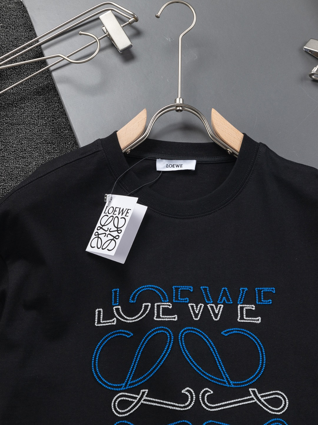 【LOEWE 公式旗艦店】ロエベ   Tシャツ ご好評に付き再入荷！250213-BRAND OFF