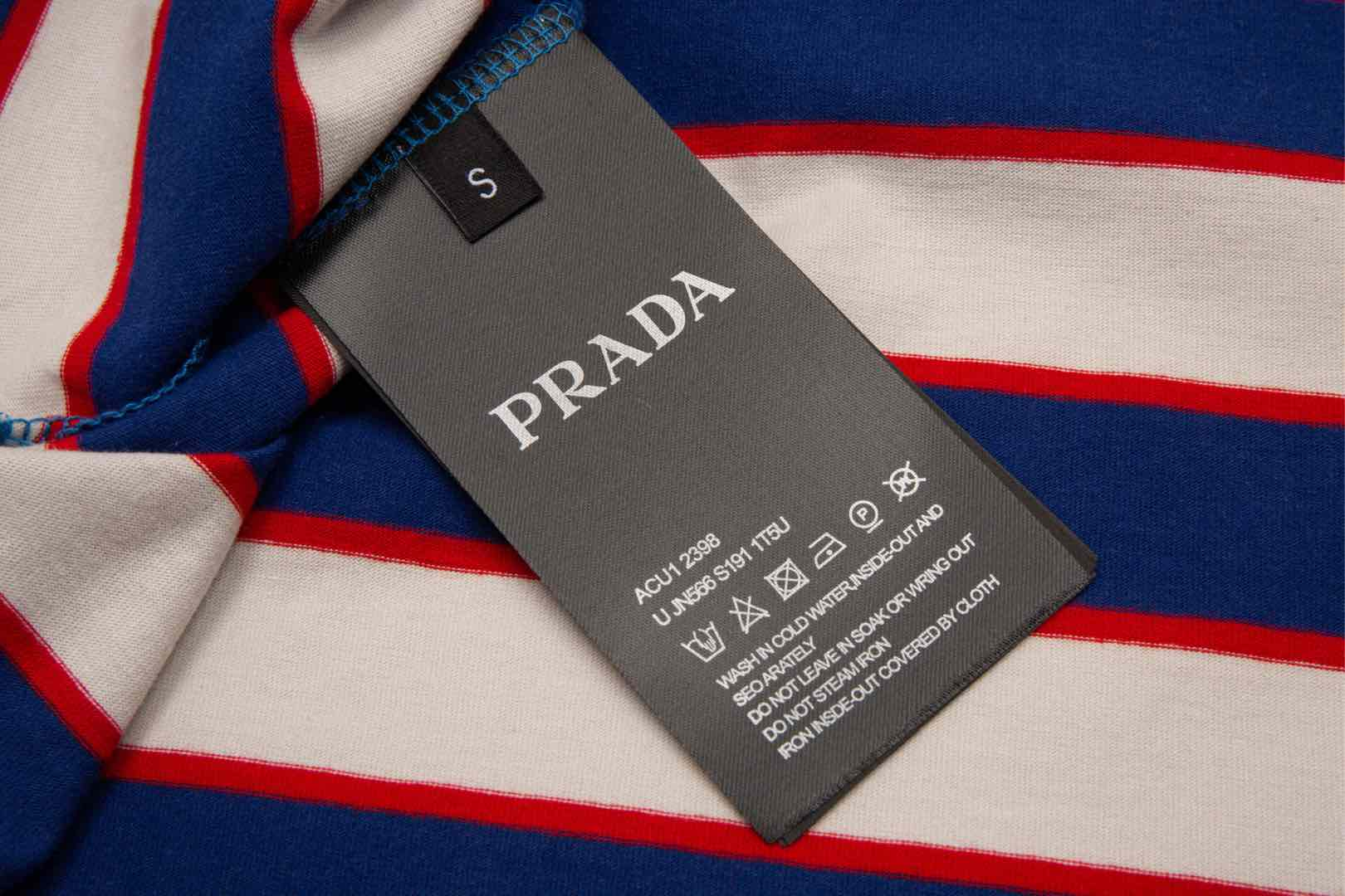 【PRADA 公式旗艦店】プラダ    Tシャツご好評に付き再入荷！ 250213-BRAND OFF