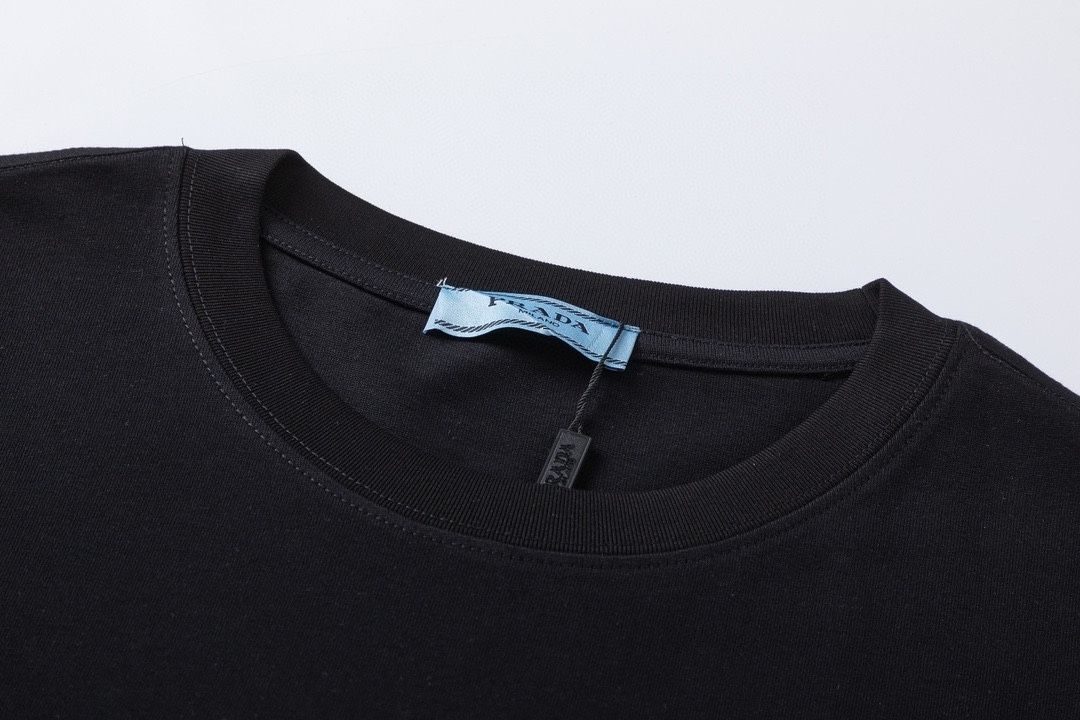 【PRADA 公式旗艦店】プラダ    Tシャツご好評に付き再入荷！ 250213-BRAND OFF