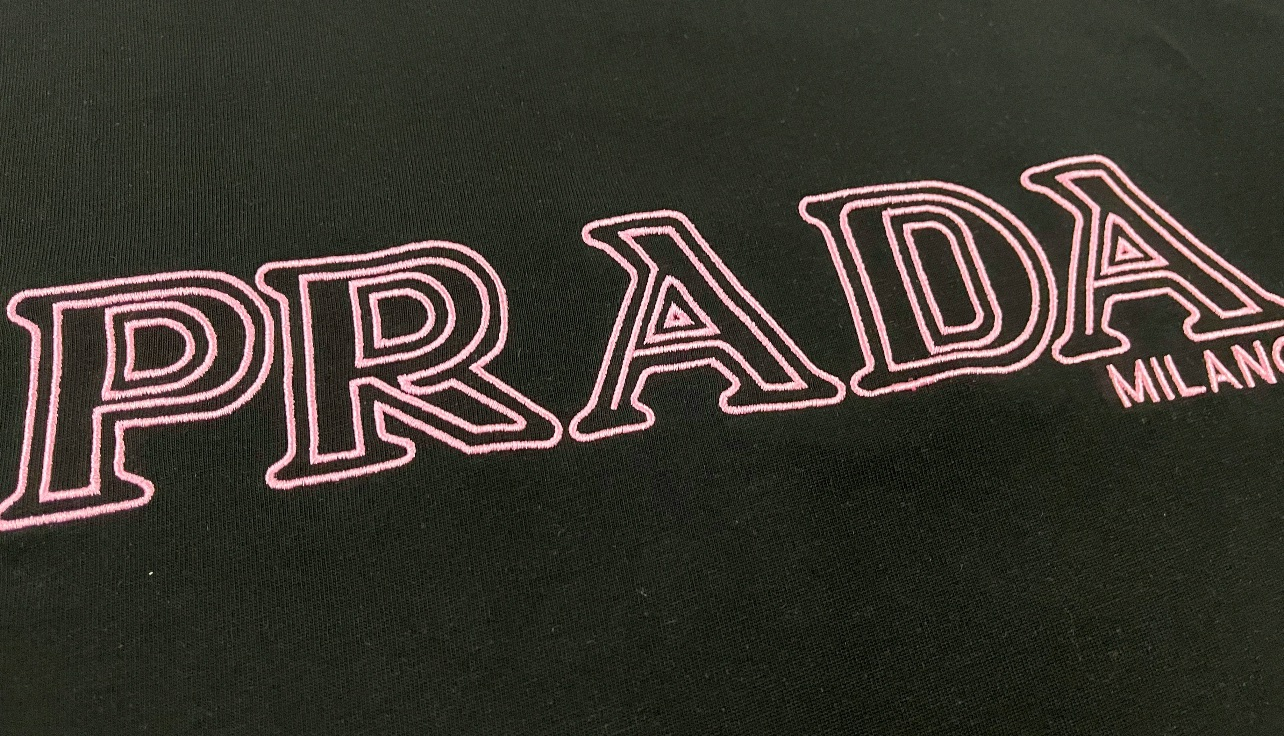 【PRADA 公式旗艦店】プラダ    Tシャツご好評に付き再入荷！ 250213-BRAND OFF