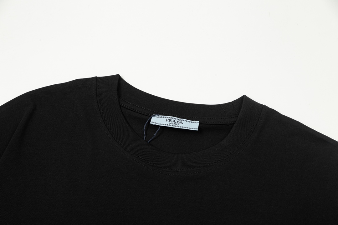 【PRADA 公式旗艦店】プラダ    Tシャツご好評に付き再入荷！ 250213-BRAND OFF
