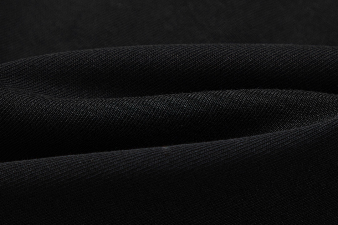 【PRADA 公式旗艦店】プラダ    Tシャツご好評に付き再入荷！ 250213-BRAND OFF
