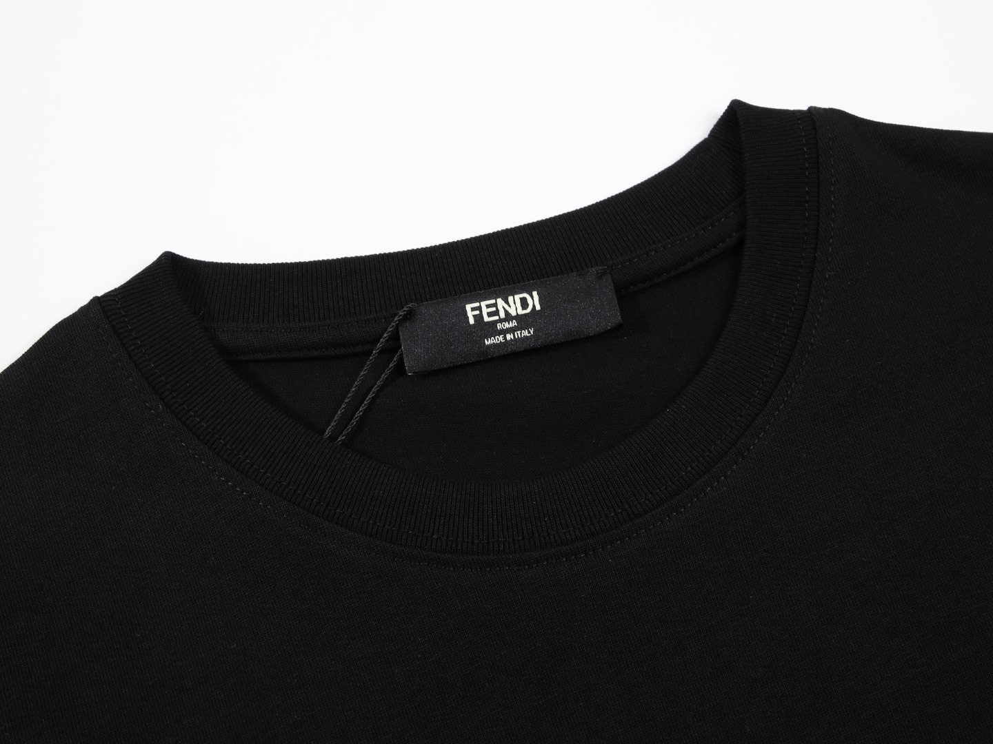 【FENDI公式旗艦店】フェンディ  Tシャツ ご好評に付き再入荷！ 250214-BRAND OFF