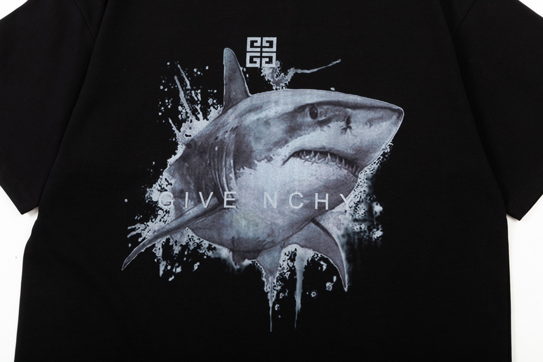 【GIVENCHY   公式旗艦店】 ジバンシー   Tシャツ ご好評に付き再入荷！ 250215-BRAND OFF