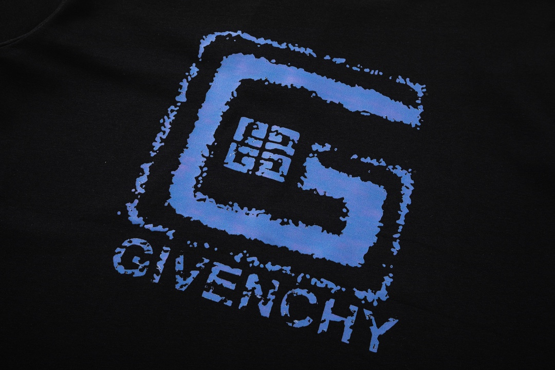 【GIVENCHY   公式旗艦店】 ジバンシー   Tシャツ ご好評に付き再入荷！ 250215-BRAND OFF