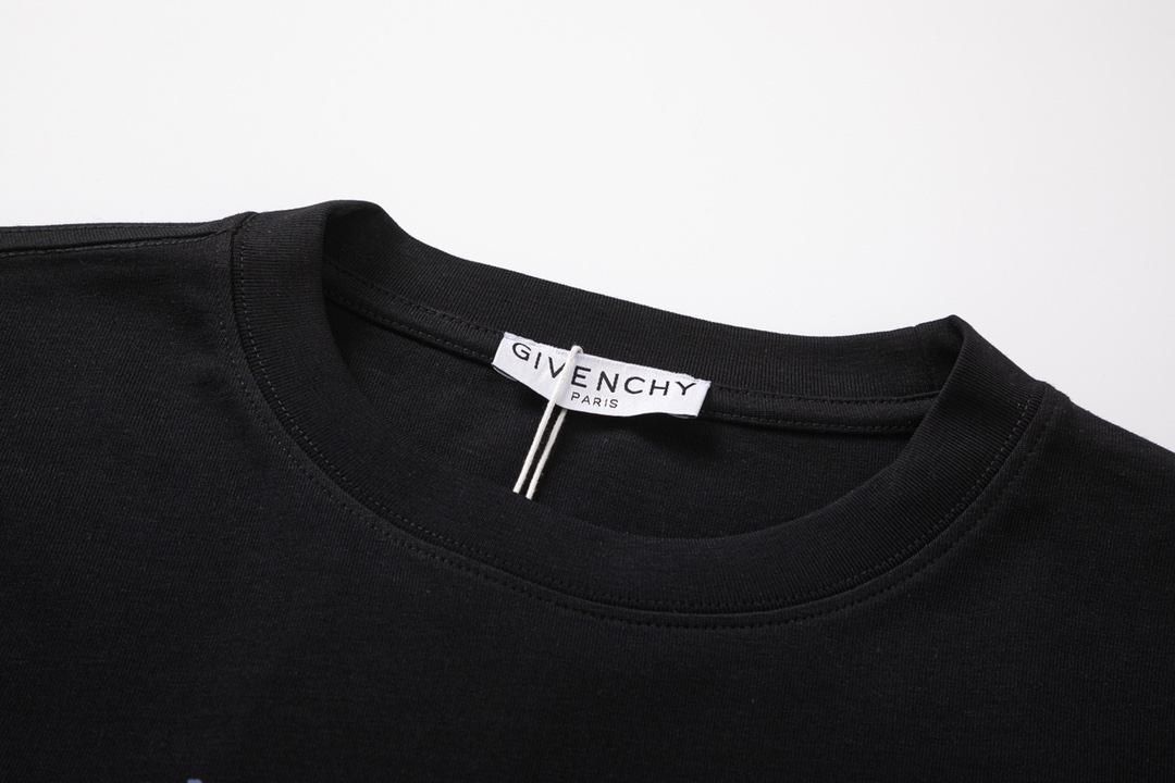 【GIVENCHY   公式旗艦店】 ジバンシー   Tシャツ ご好評に付き再入荷！ 250215-BRAND OFF