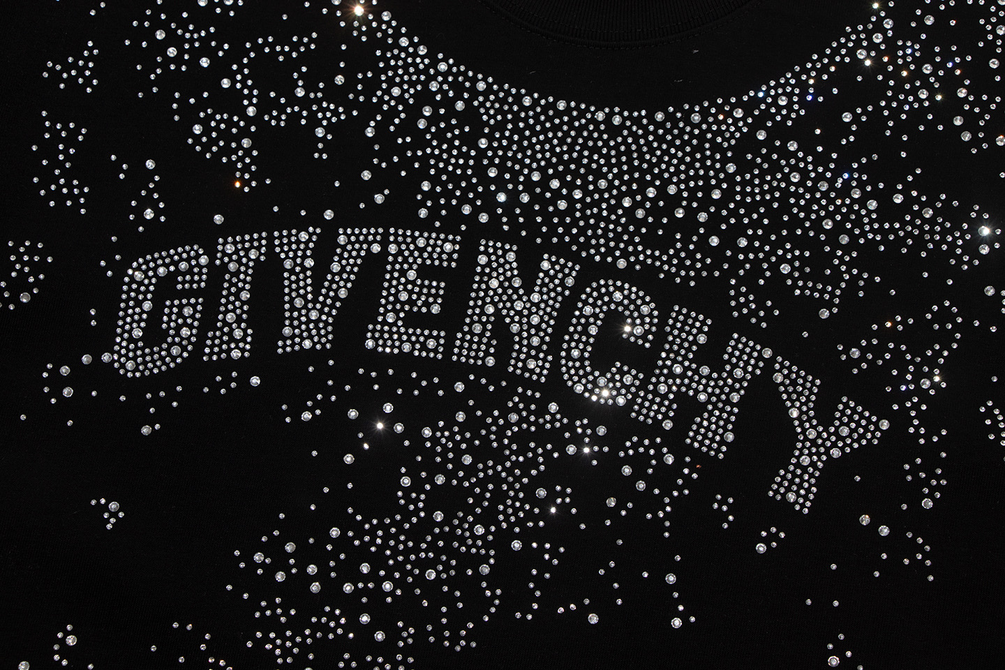 【GIVENCHY   公式旗艦店】 ジバンシー   Tシャツ ご好評に付き再入荷！ 250215-BRAND OFF