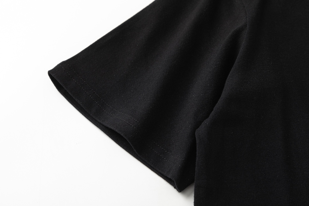 【OFF-WHITE  公式旗艦店】オフホワイト   Tシャツ  ご好評に付き再入荷！250215-BRAND OFF