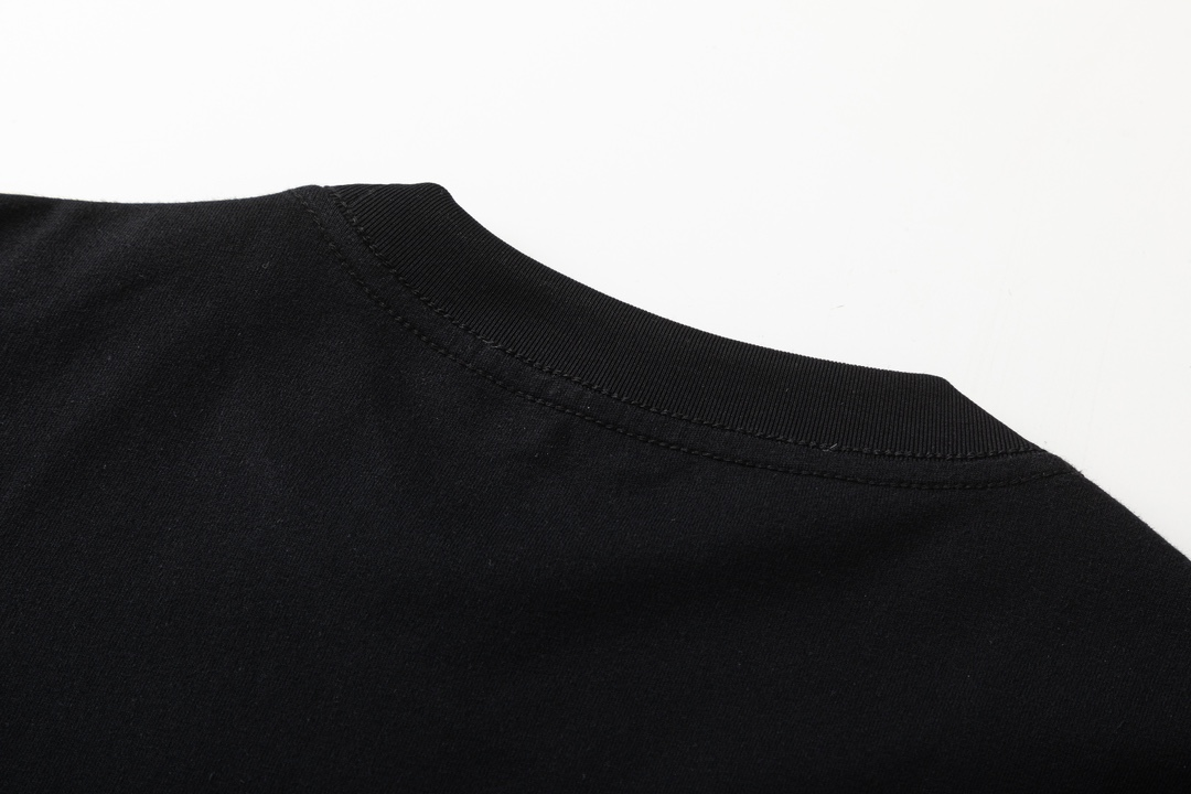 【OFF-WHITE  公式旗艦店】オフホワイト   Tシャツ  ご好評に付き再入荷！250215-BRAND OFF