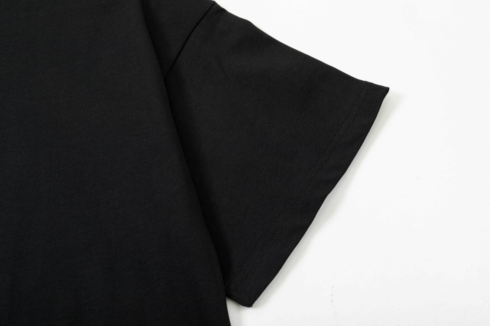 【YSL SAINT LAURENT 公式旗艦店】サンローラン  Tシャツ ご好評に付き再入荷！250218-BRAND OFF