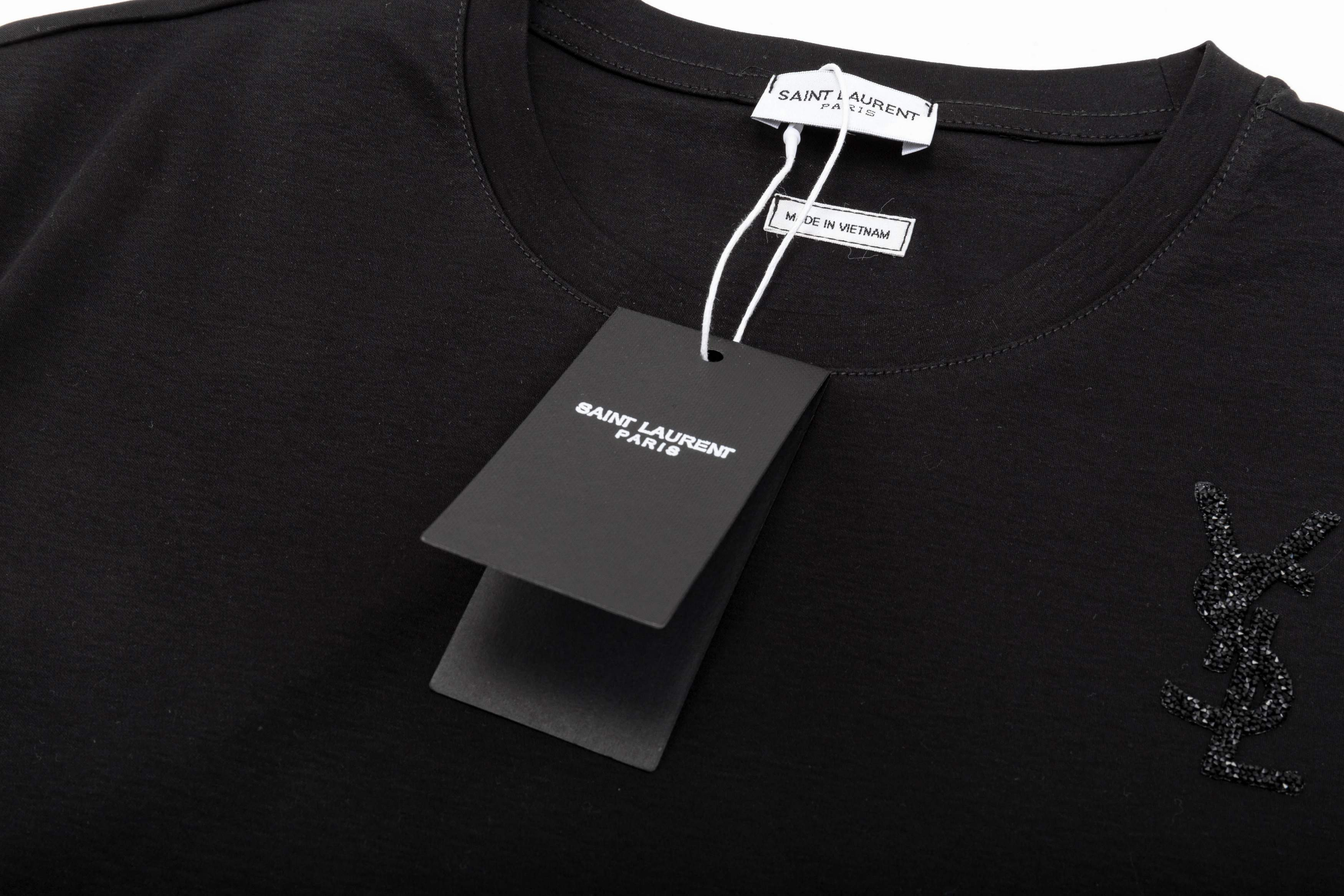 【YSL SAINT LAURENT  公式旗艦店】サンローラン  Tシャツご好評に付き再入荷  250218-BRAND OFF