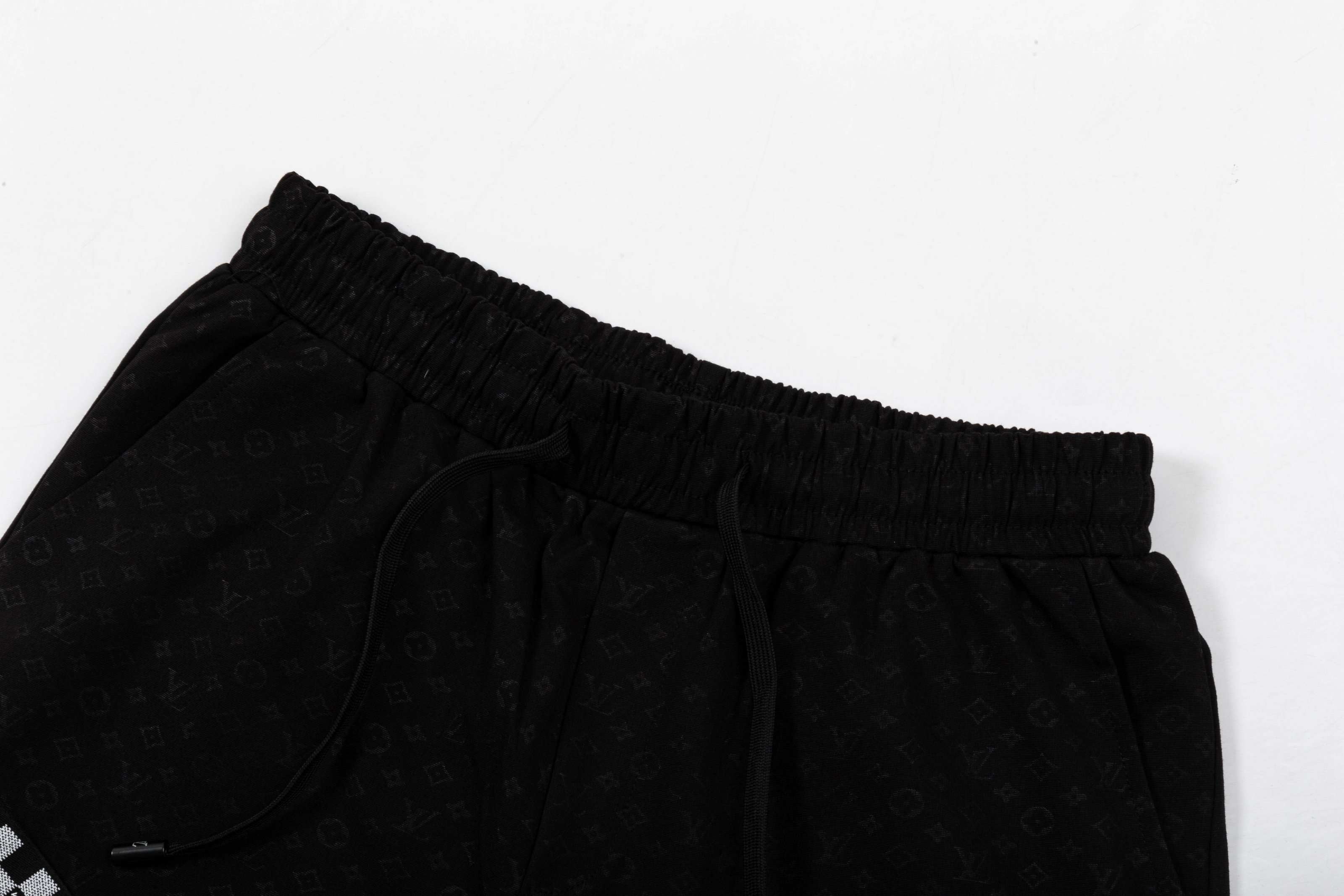 LV【LOUIS VUITTON  公式旗艦店】ルイヴィトン  ショートパンツご好評に付き再入荷！250224-BRAND OFF