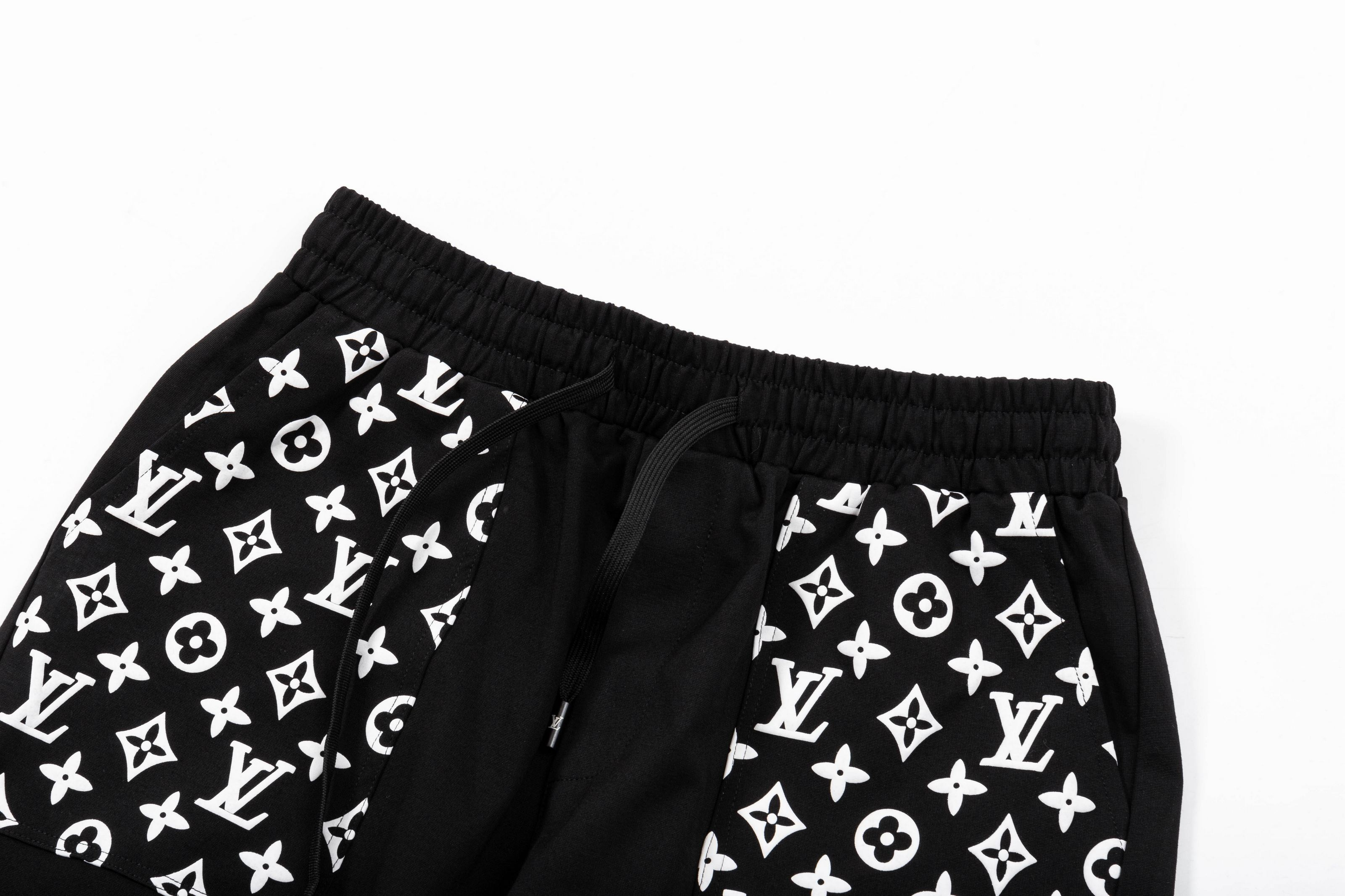 LV【LOUIS VUITTON  公式旗艦店】ルイヴィトン  ショートパンツご好評に付き再入荷！250224-BRAND OFF