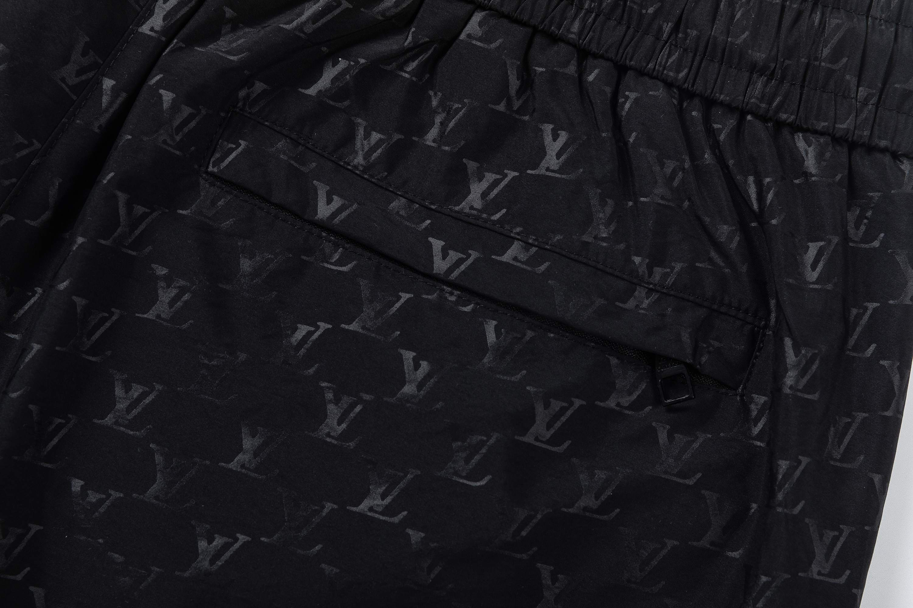 LV【LOUIS VUITTON  公式旗艦店】ルイヴィトン   ショートパンツご好評に付き再入荷！250224-BRAND OFF