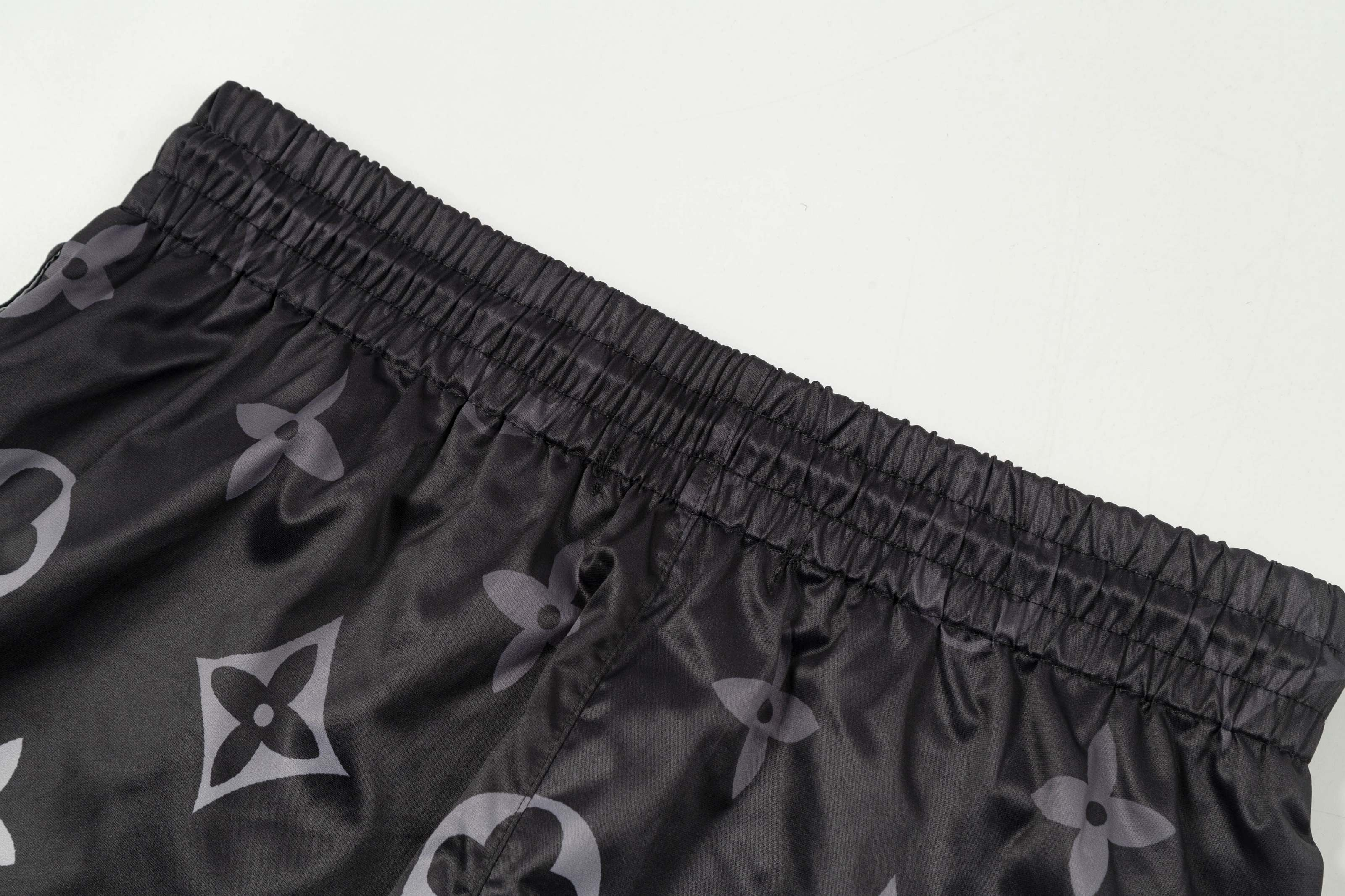 LV【LOUIS VUITTON  公式旗艦店】ルイヴィトン   ショートパンツご好評に付き再入荷！250224-BRAND OFF