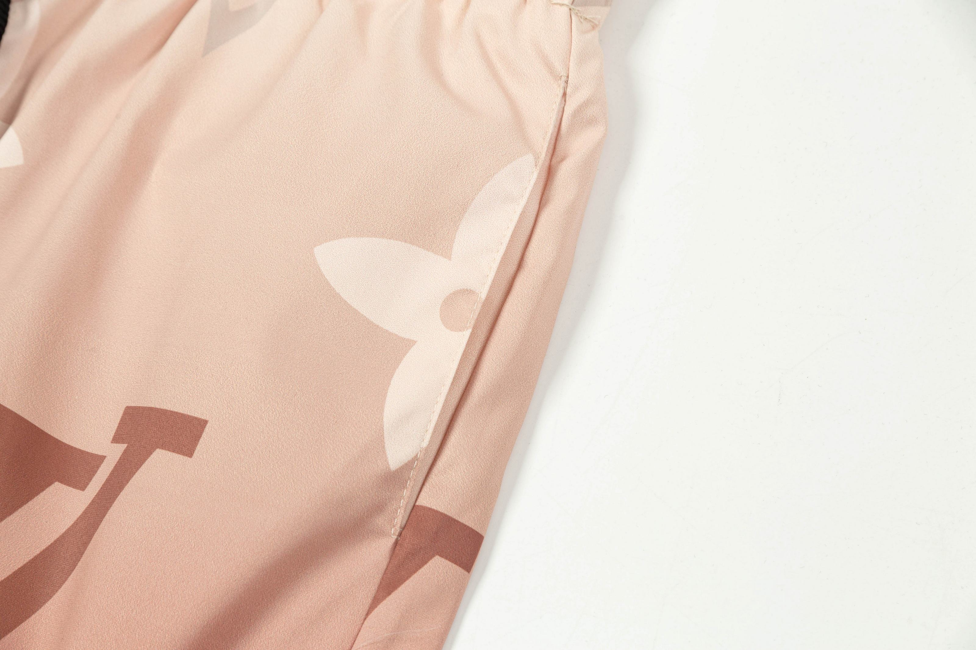 LV【LOUIS VUITTON  公式旗艦店】ルイヴィトン   ショートパンツご好評に付き再入荷！250224-BRAND OFF
