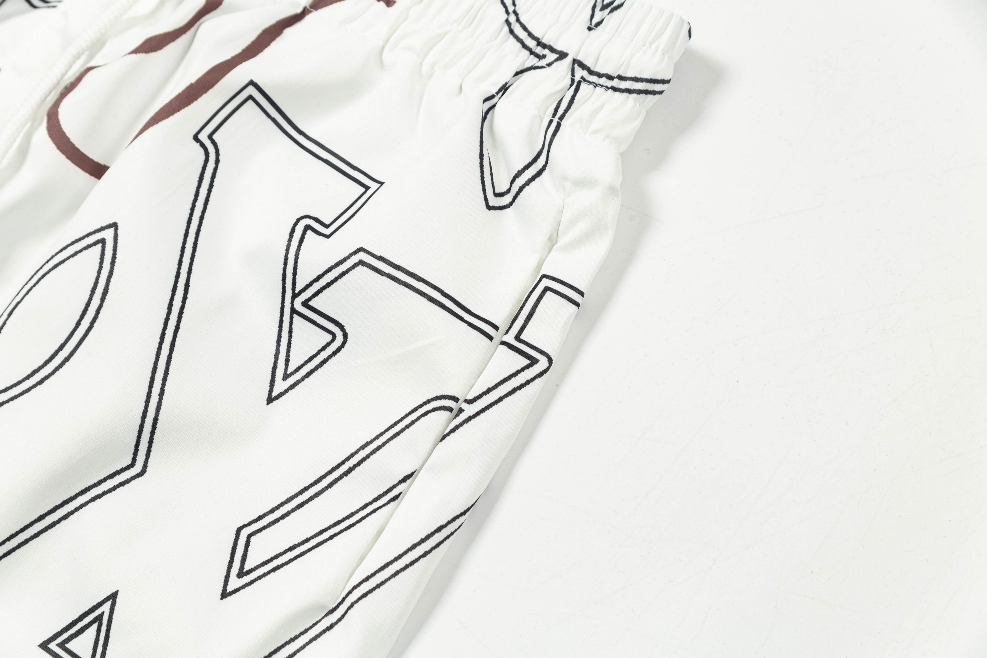 LV【LOUIS VUITTON  公式旗艦店】ルイヴィトン   ショートパンツご好評に付き再入荷！250224-BRAND OFF