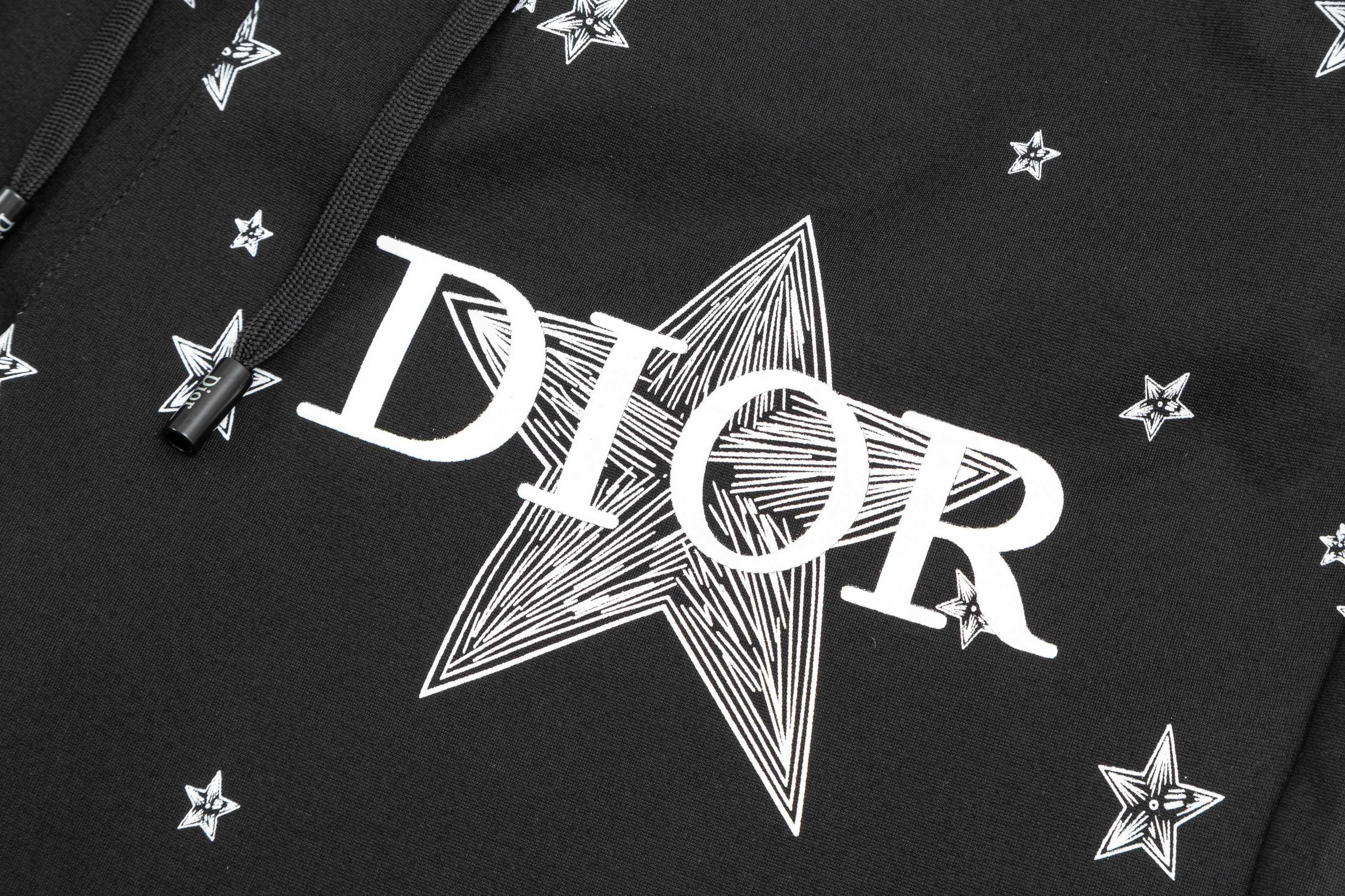 【DIOR  公式旗艦店】ディオール  ショートパンツご好評に付き再入荷！250225-BRAND OFF