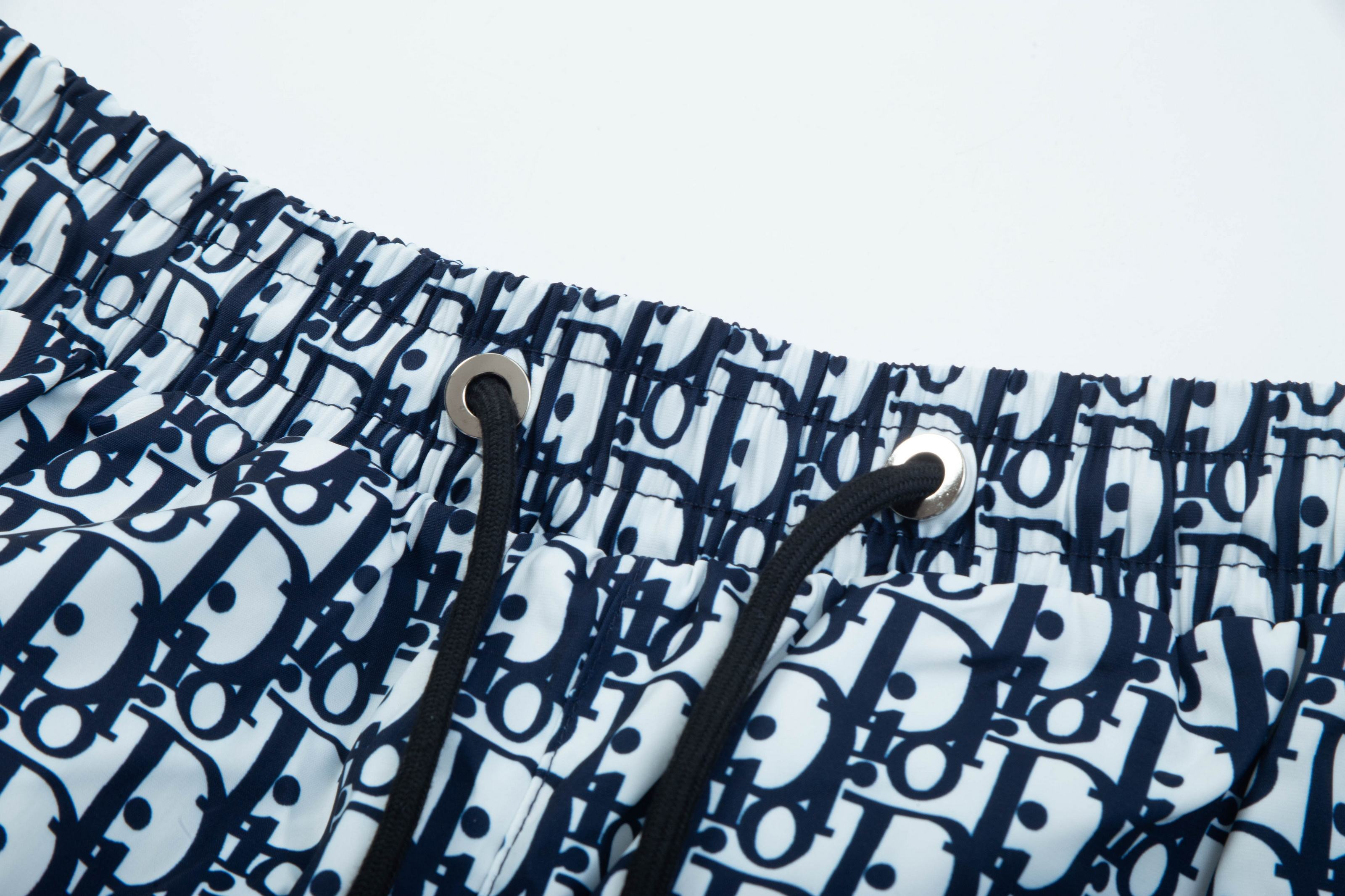 【DIOR  公式旗艦店】ディオール  ショートパンツご好評に付き再入荷！250225-BRAND OFF