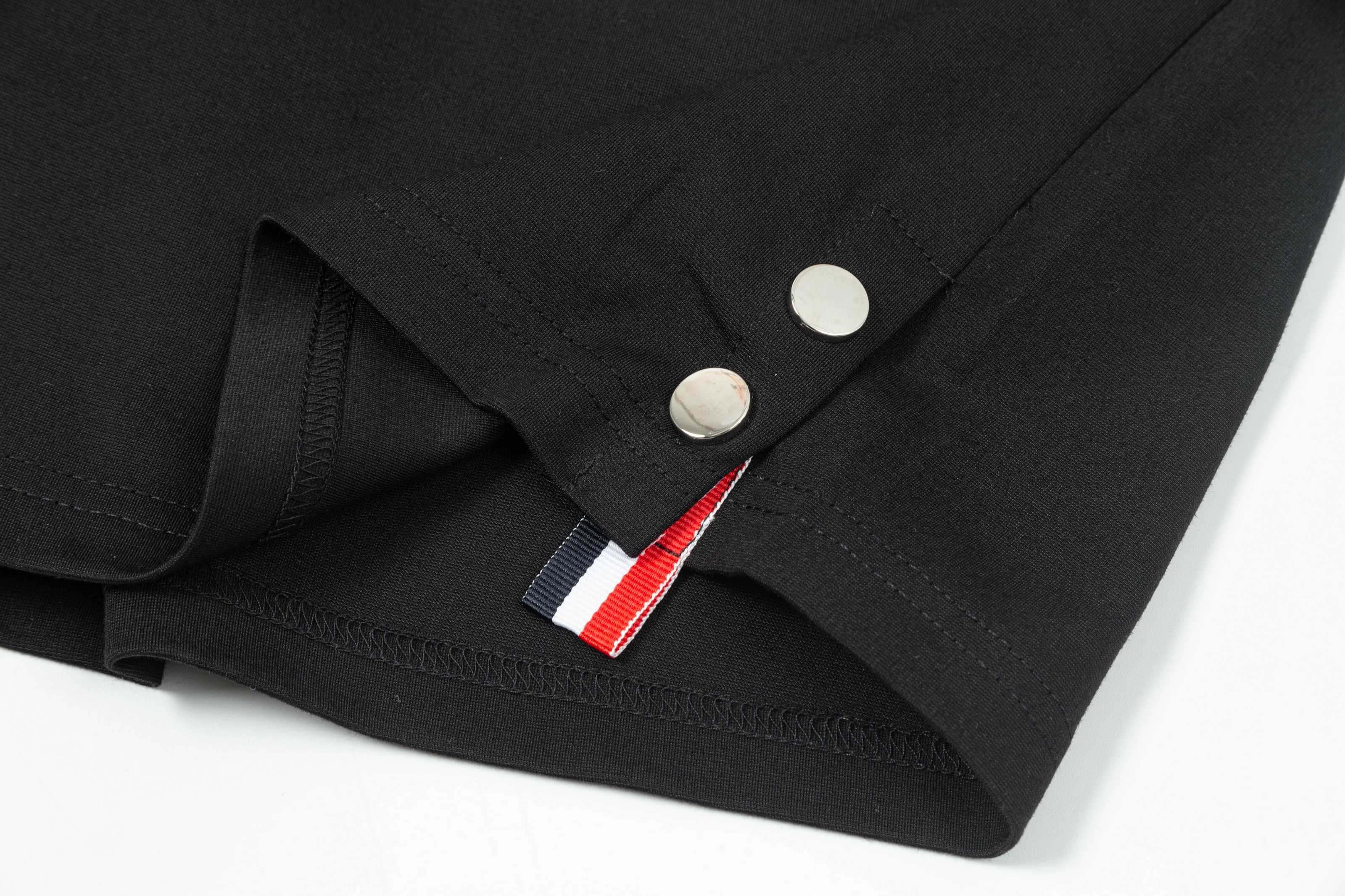 【MONCLER  公式旗艦店】モンクレール   ショートパンツご好評に付き再入荷！250225-BRAND OFF