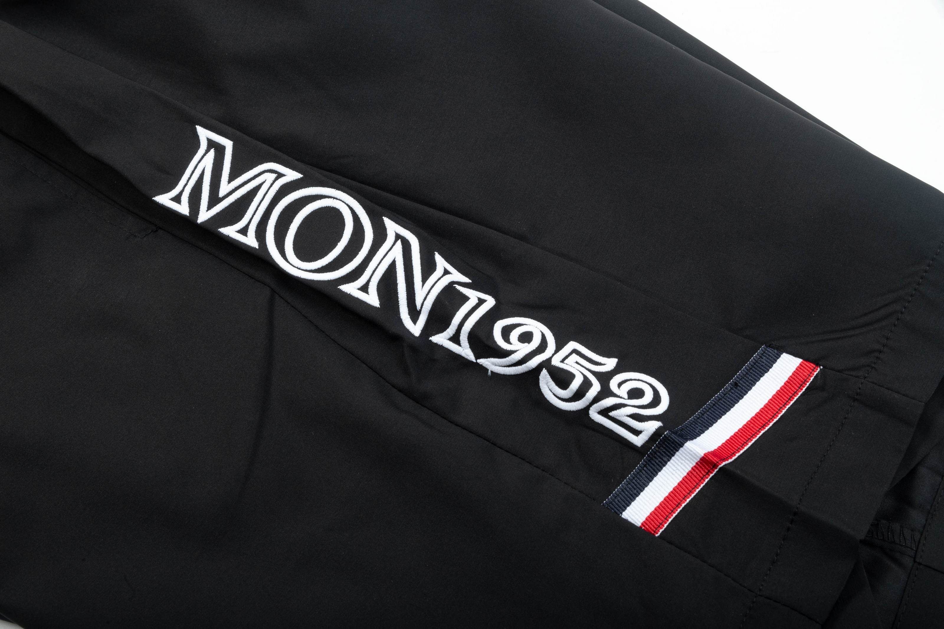 【MONCLER  公式旗艦店】モンクレール   ショートパンツご好評に付き再入荷！250225-BRAND OFF
