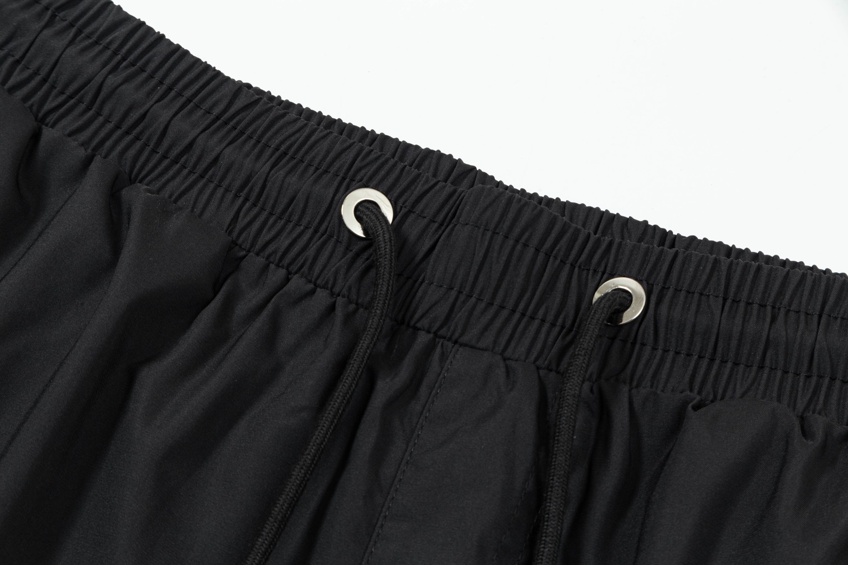 【MONCLER  公式旗艦店】モンクレール   ショートパンツご好評に付き再入荷！250225-BRAND OFF