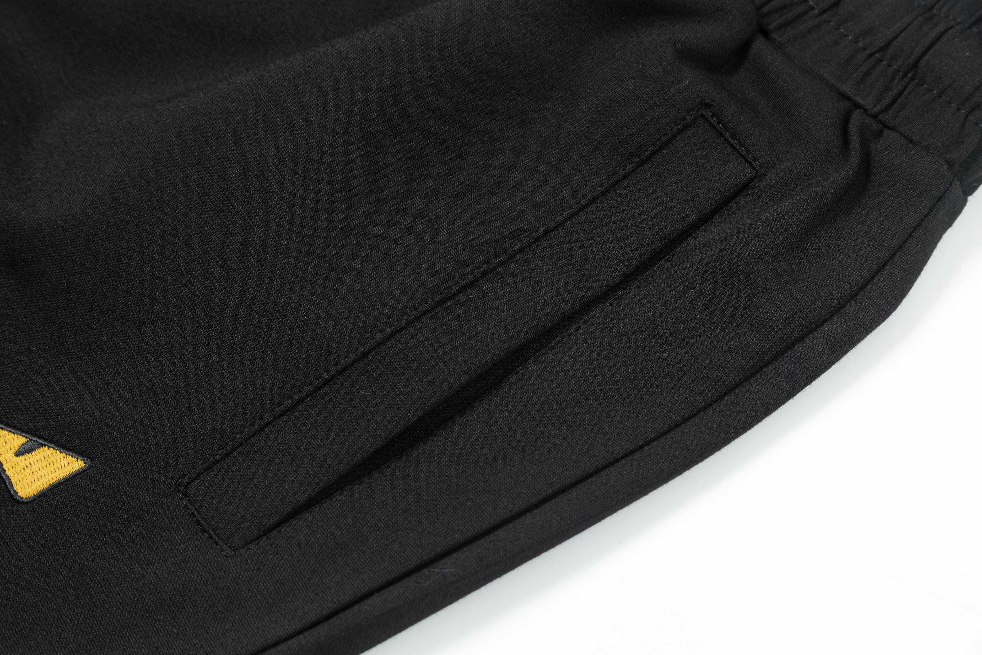 【FENDI  公式旗艦店】フェンディ  ショートパンツご好評に付き再入荷！250226-BRAND OFF